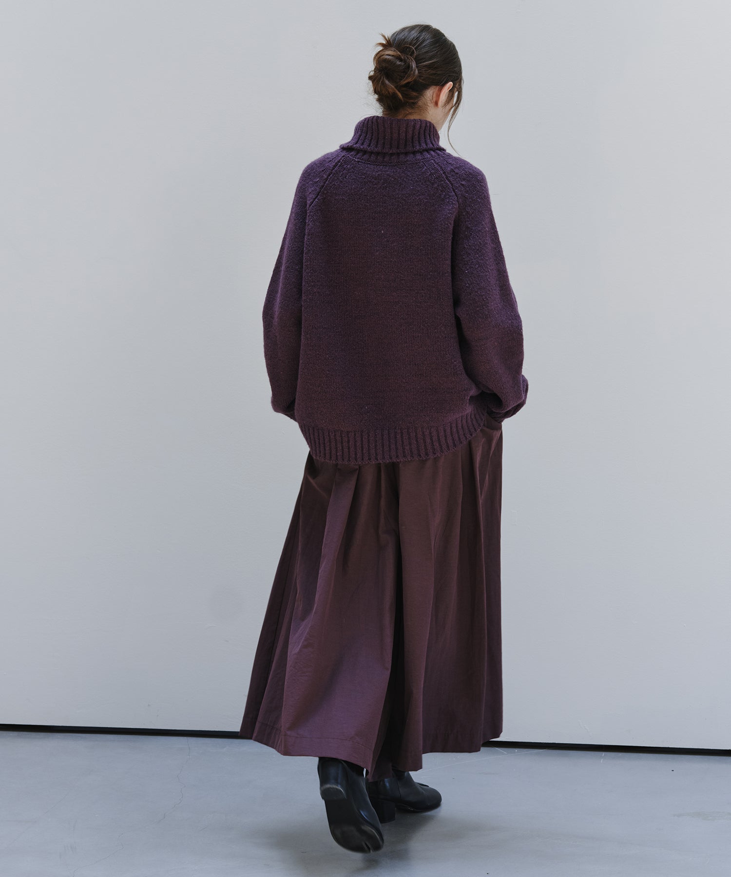「9月下旬出荷予定」Matte Tuck Wide Skants