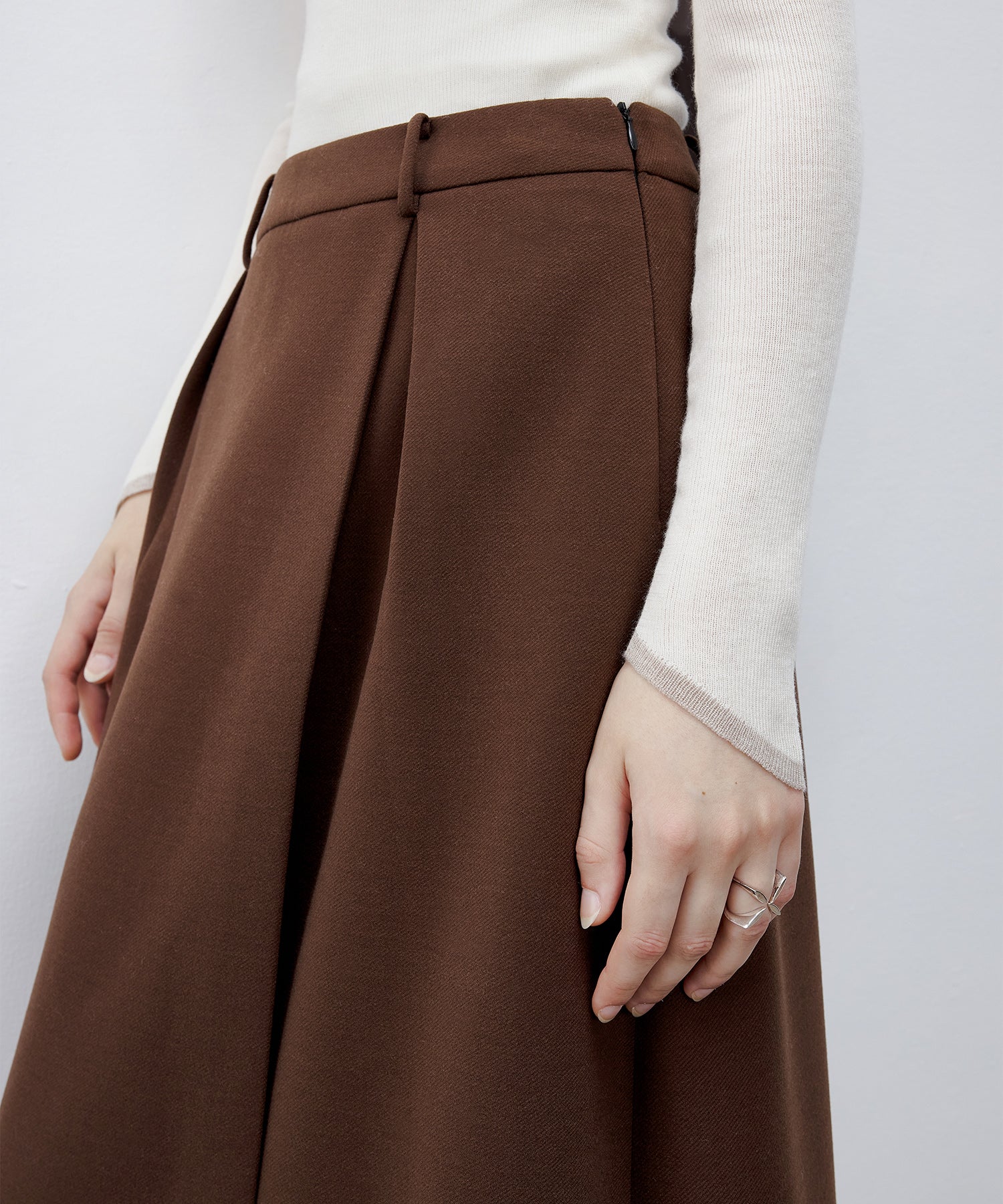 Wrap-Style Back Slit Skirt