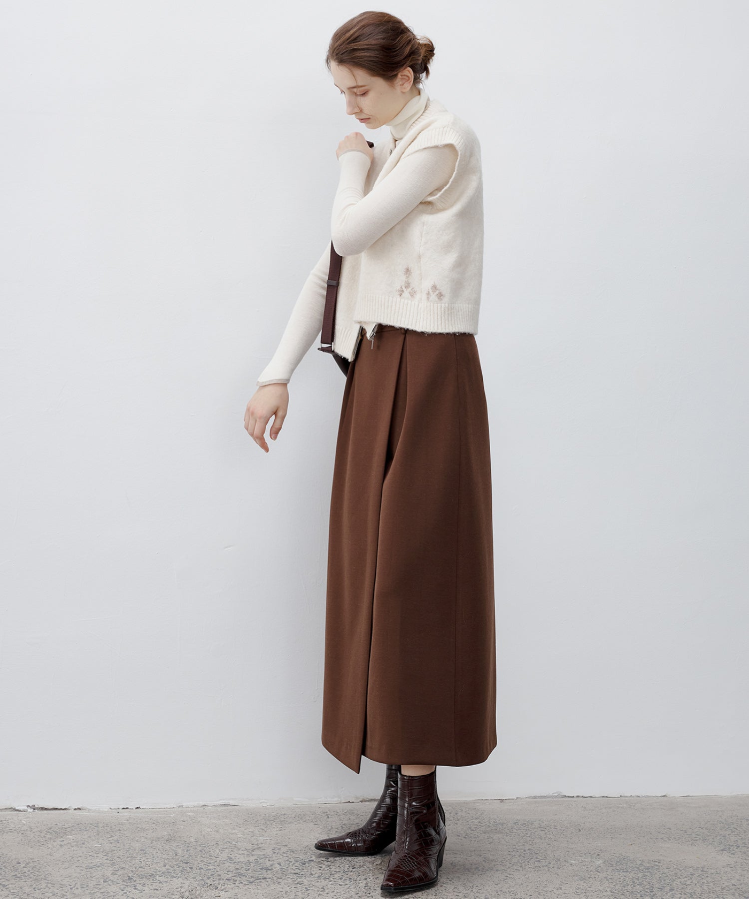 Wrap-Style Back Slit Skirt