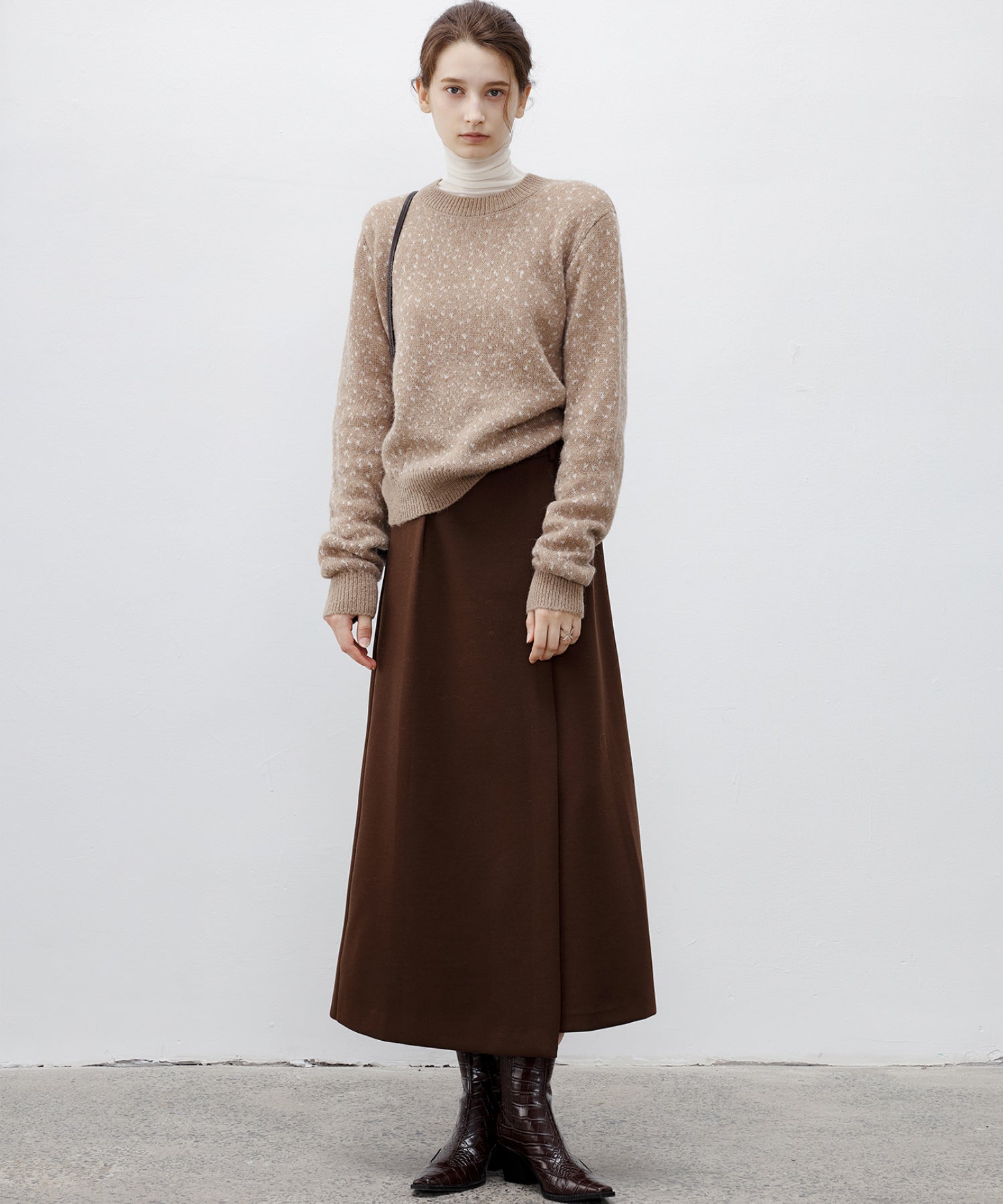 Wrap-Style Back Slit Skirt