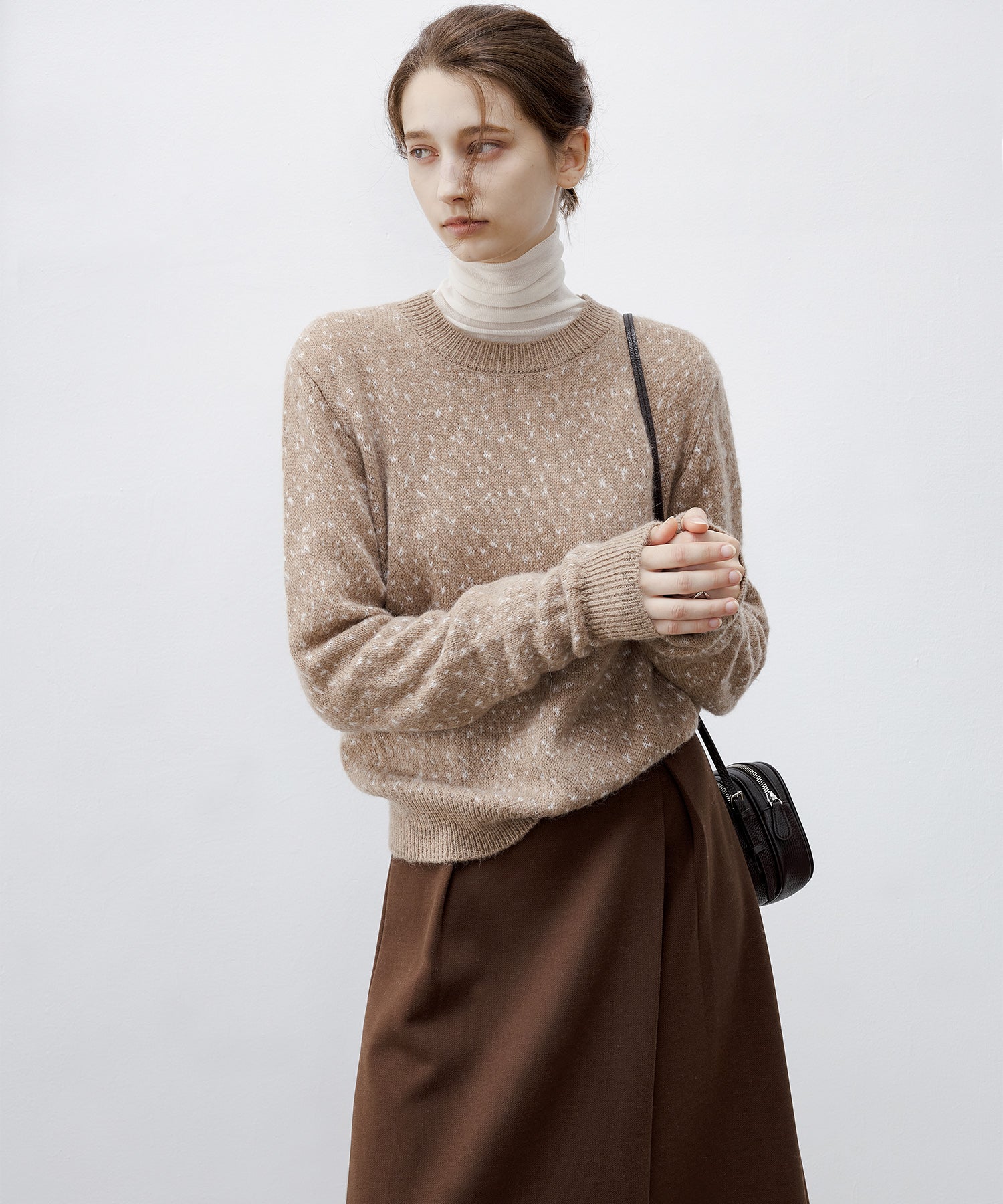 Wool blend jacquard crew neck knit