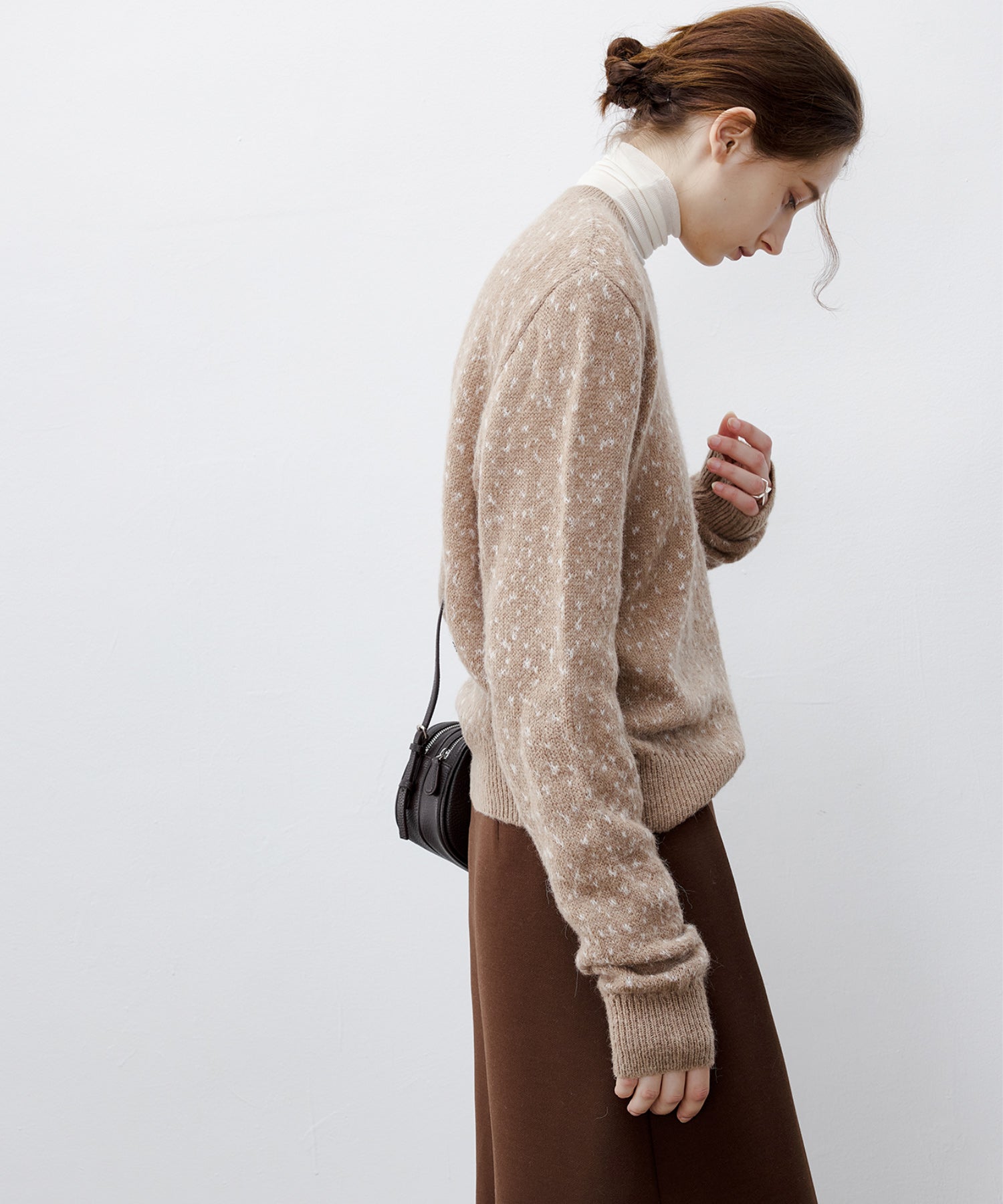 Wool blend jacquard crew neck knit