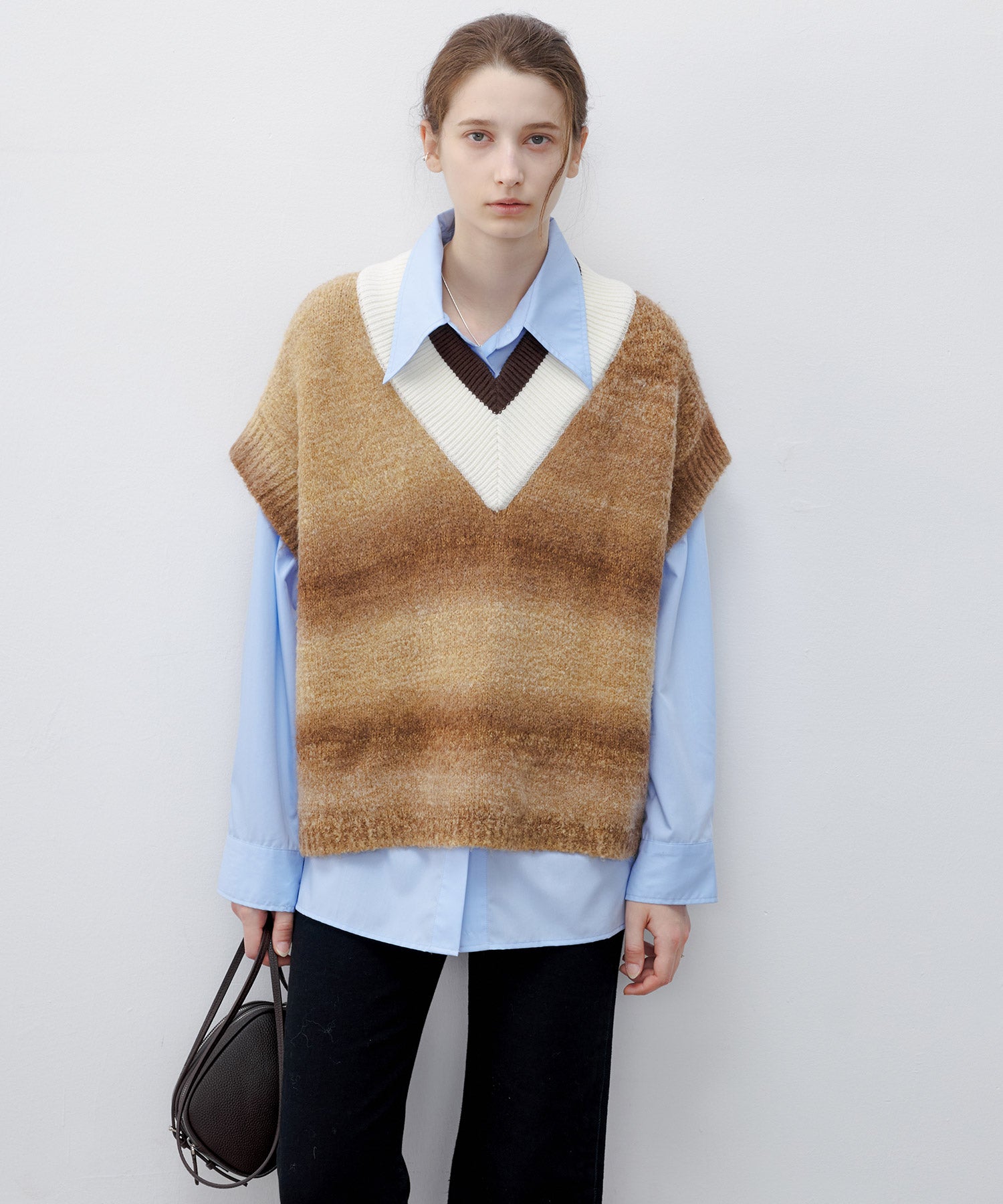 V-Shape Gradient Knit Tank Top