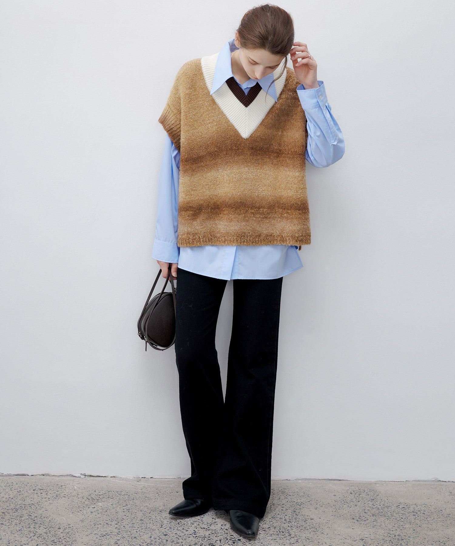 V-Shape Gradient Knit Tank Top