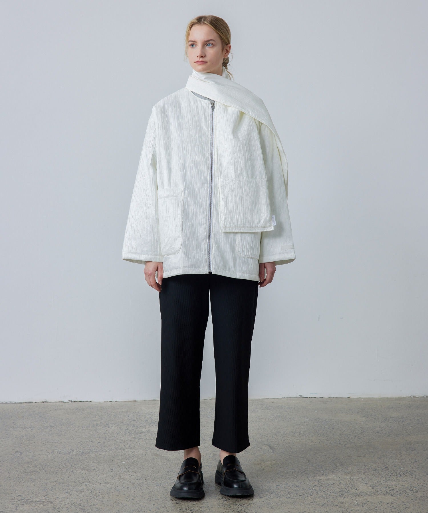 Padded No-Collar Jacket with Scarf – Crinkled Texture