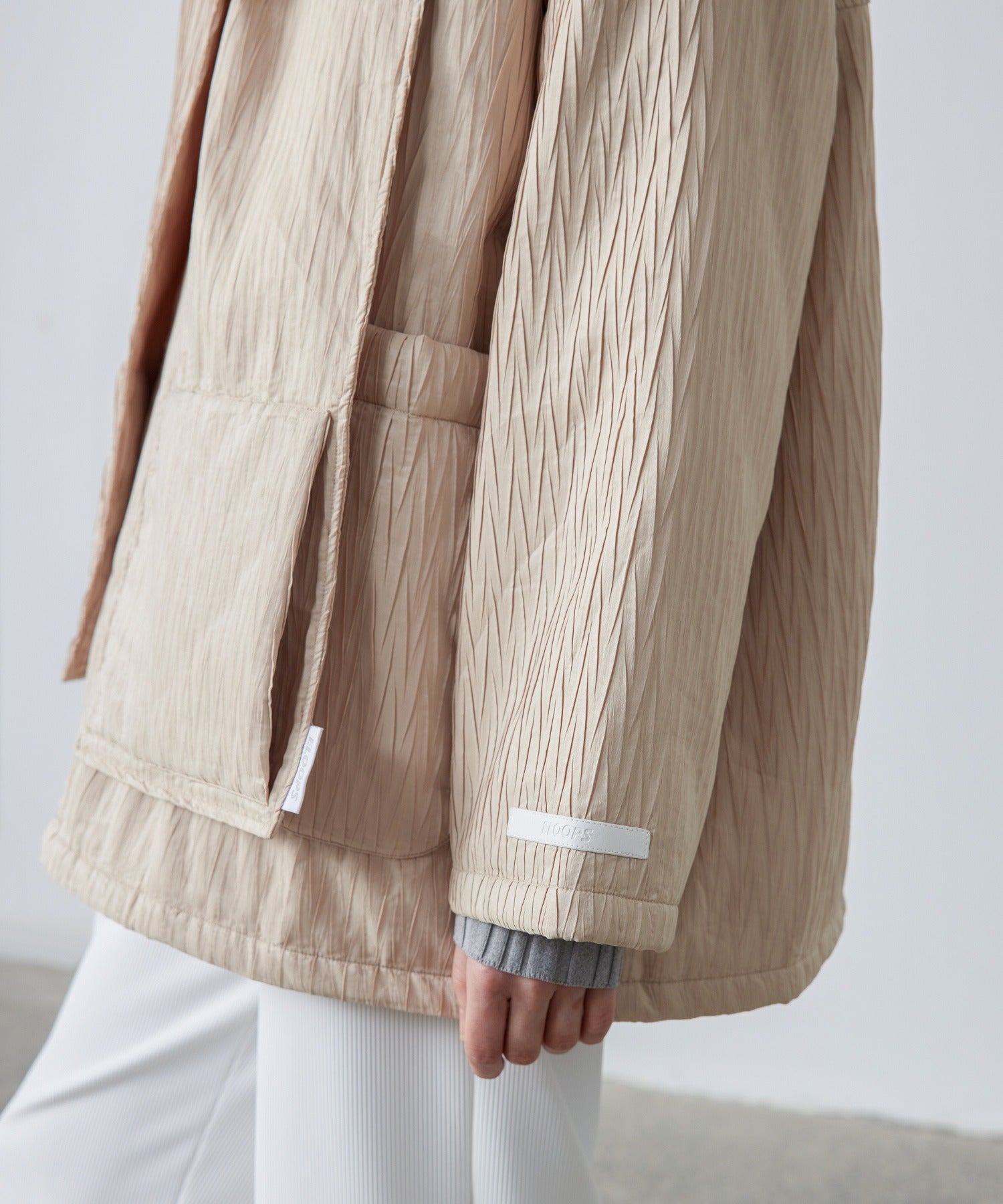Padded No-Collar Jacket with Scarf – Crinkled Texture