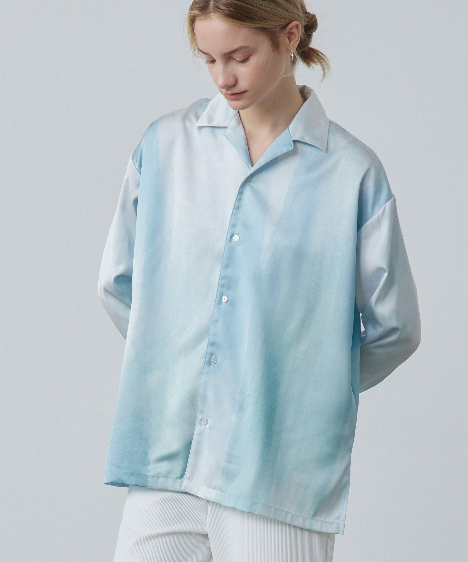 Nuance Pattern Shirt with Gradient Tone