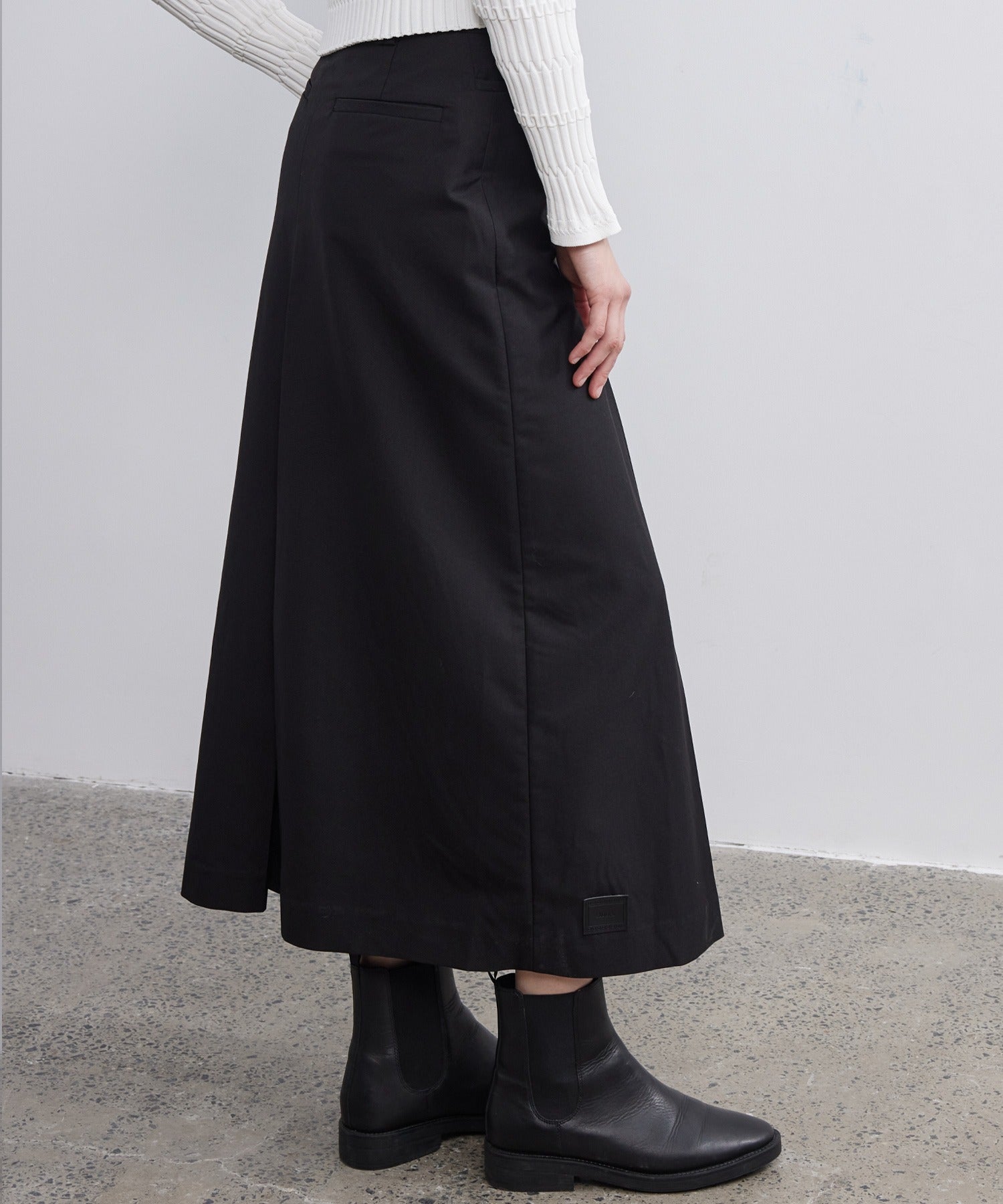 Front Tuck Flared Skirt