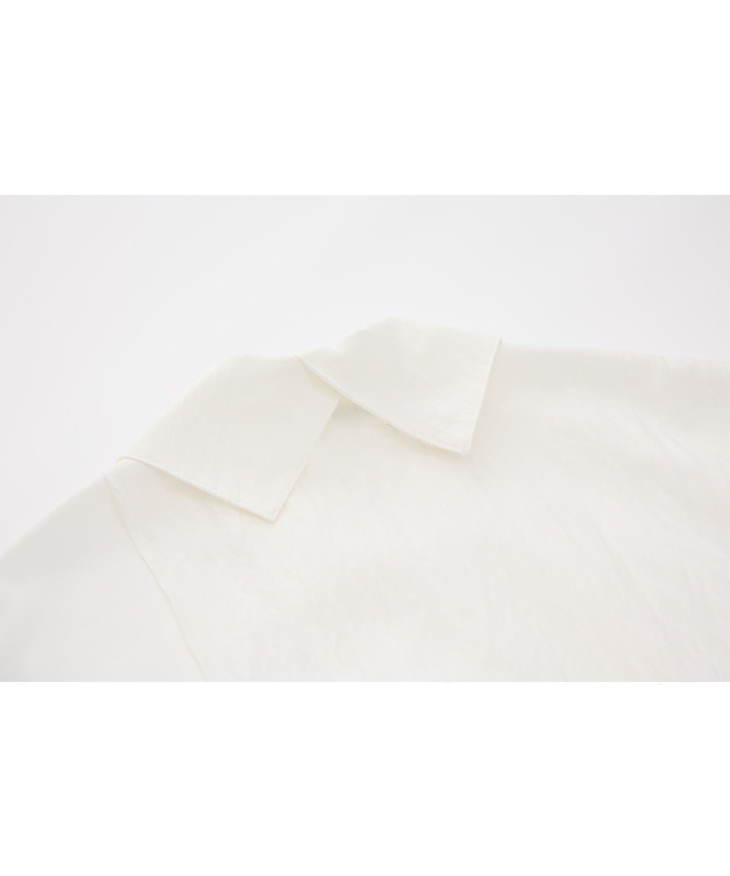 Boxy Silhouette Layered Shirt