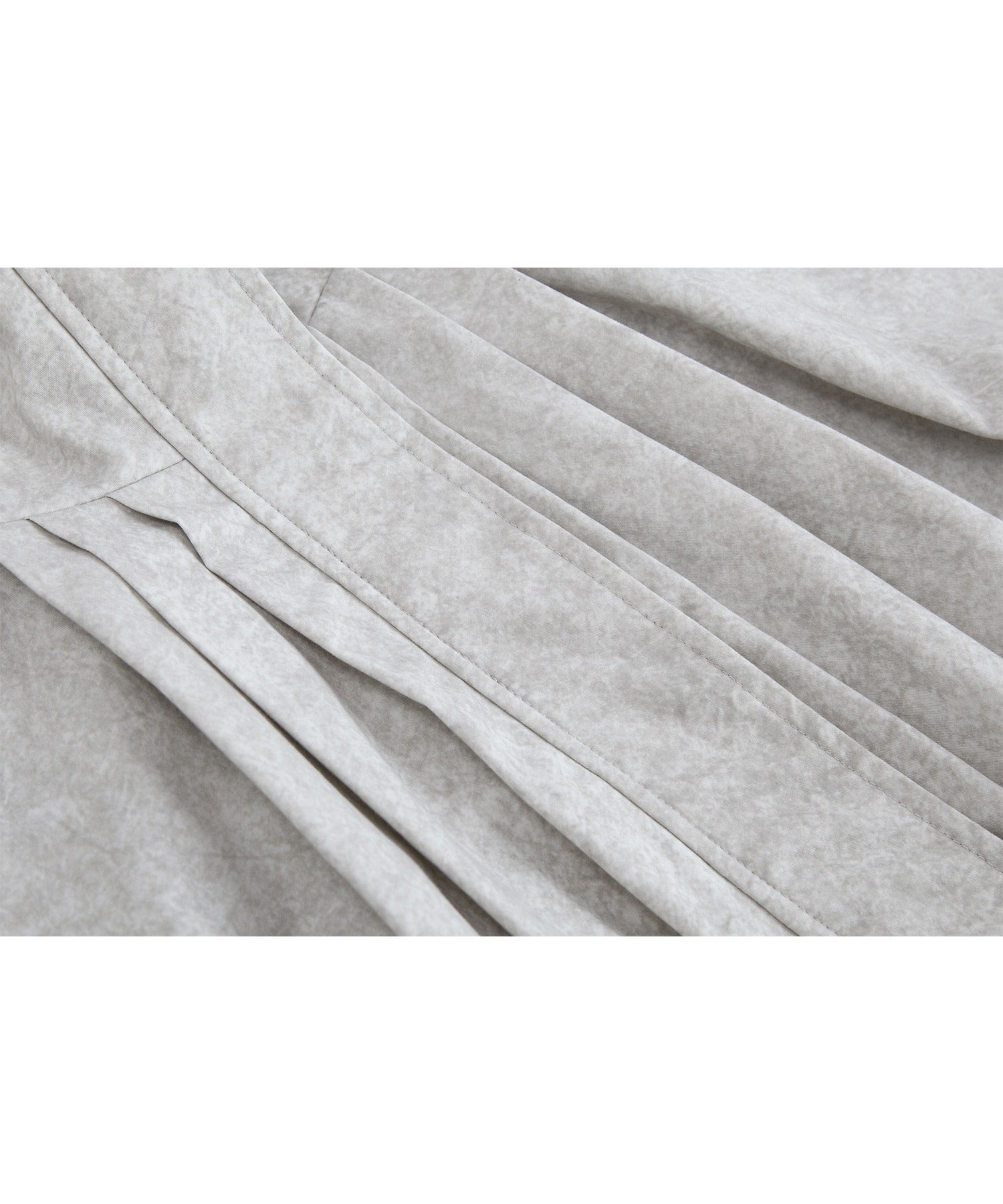 Nuance Marble Pattern High Neck Front-Tuck Volume Blouson