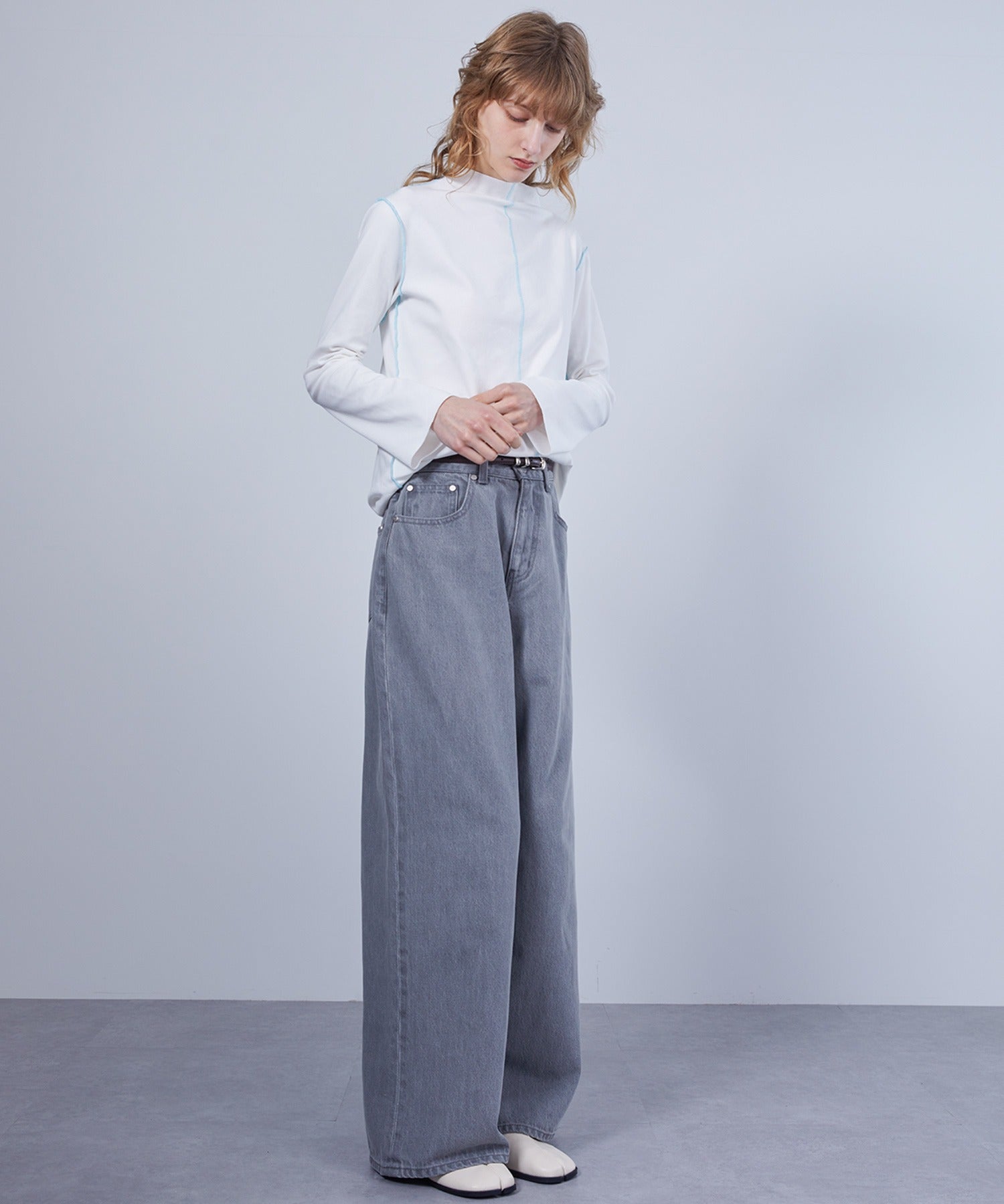 Stitch Line Loose Top / Cutsew