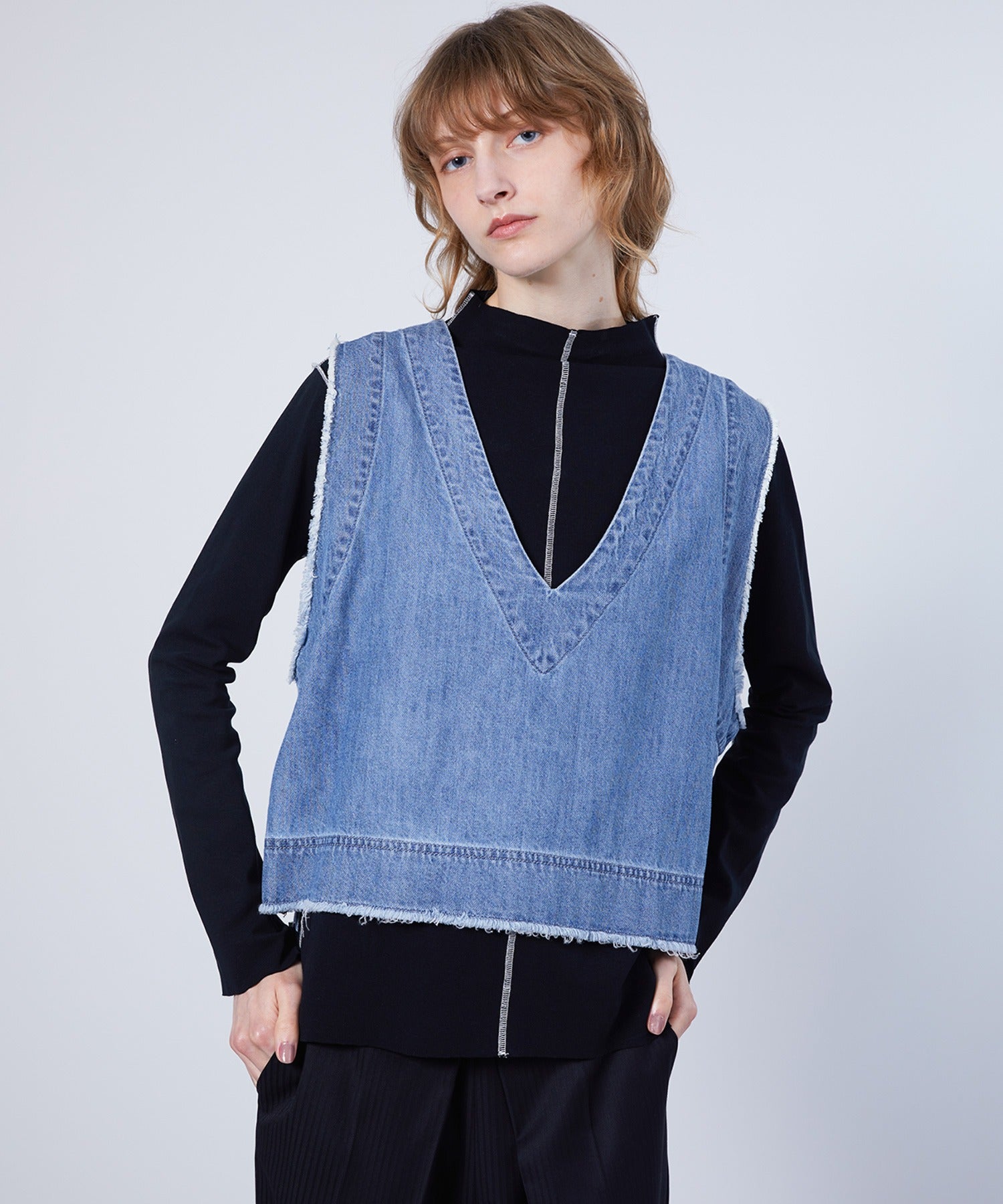 Stitch Line Loose Top / Cutsew