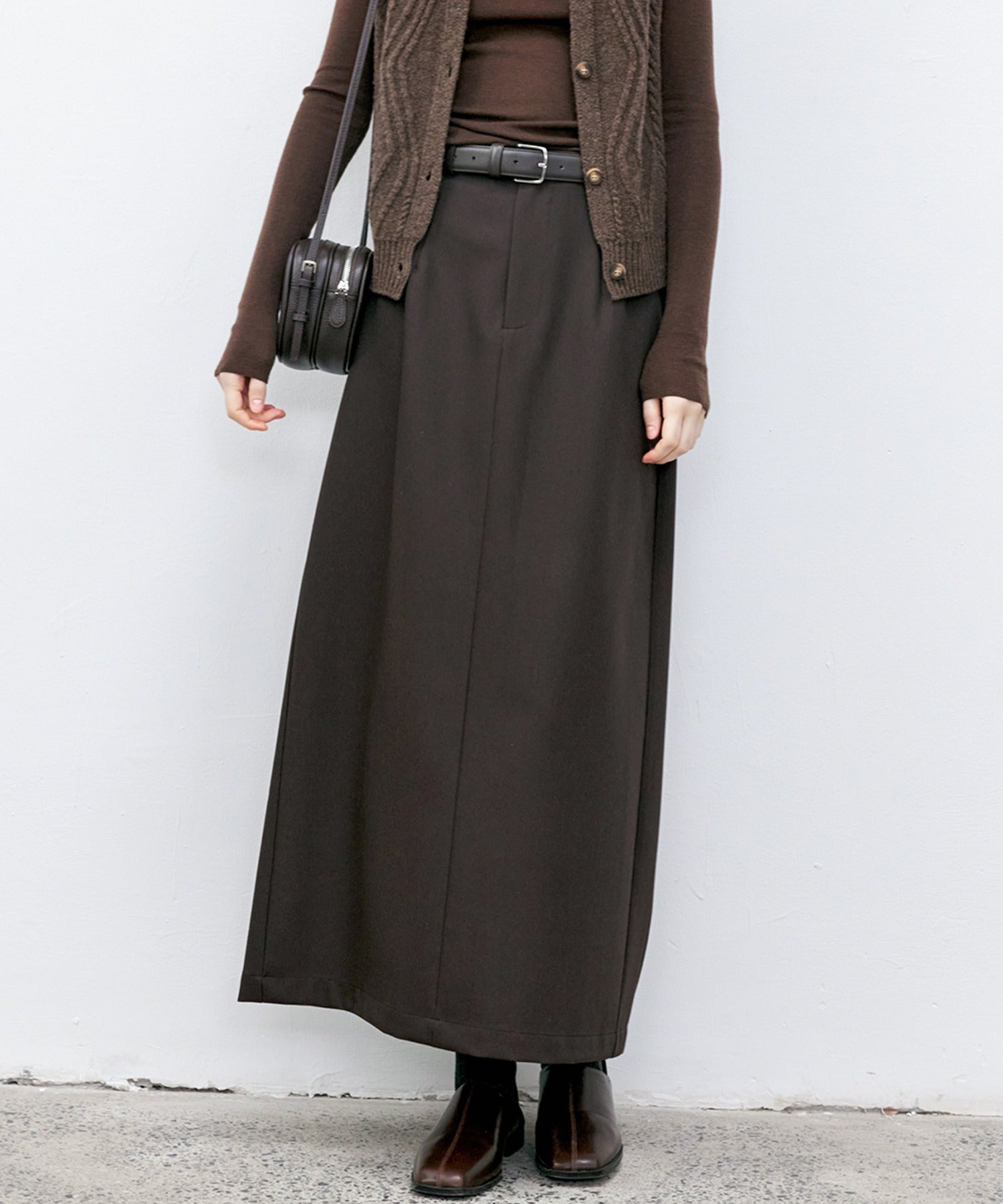 Back-slit maxi skirt