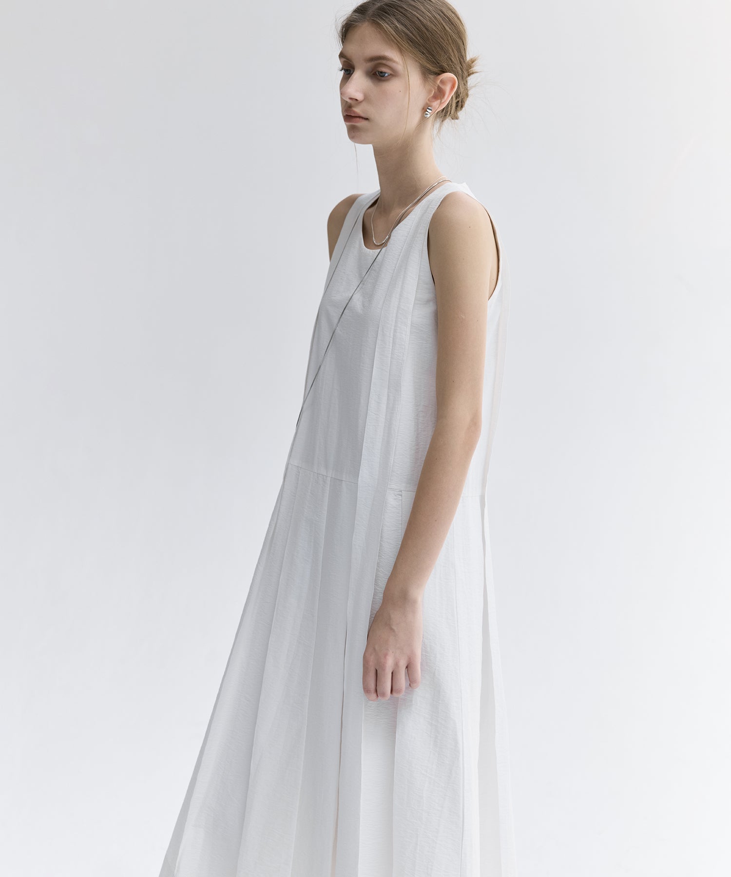 Tucked Sleeveless Long Dress