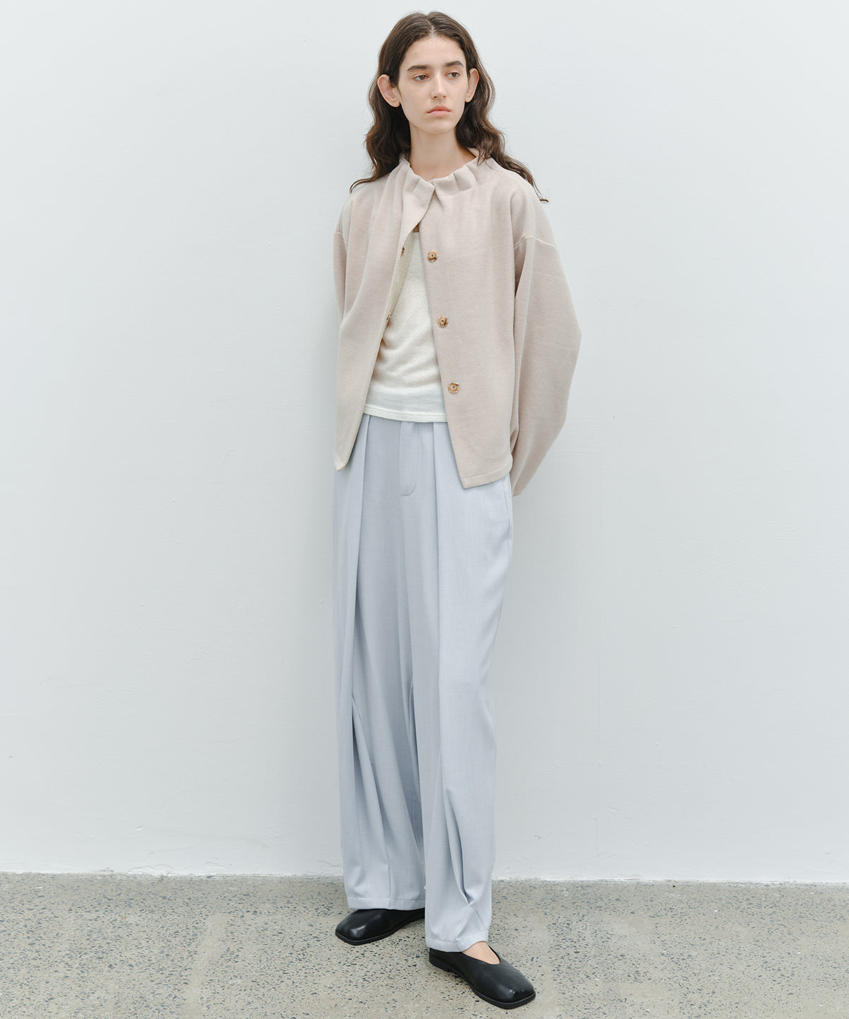 「10月下旬出荷予定」Tuck Detail Adjustable Hem Wide Pants
