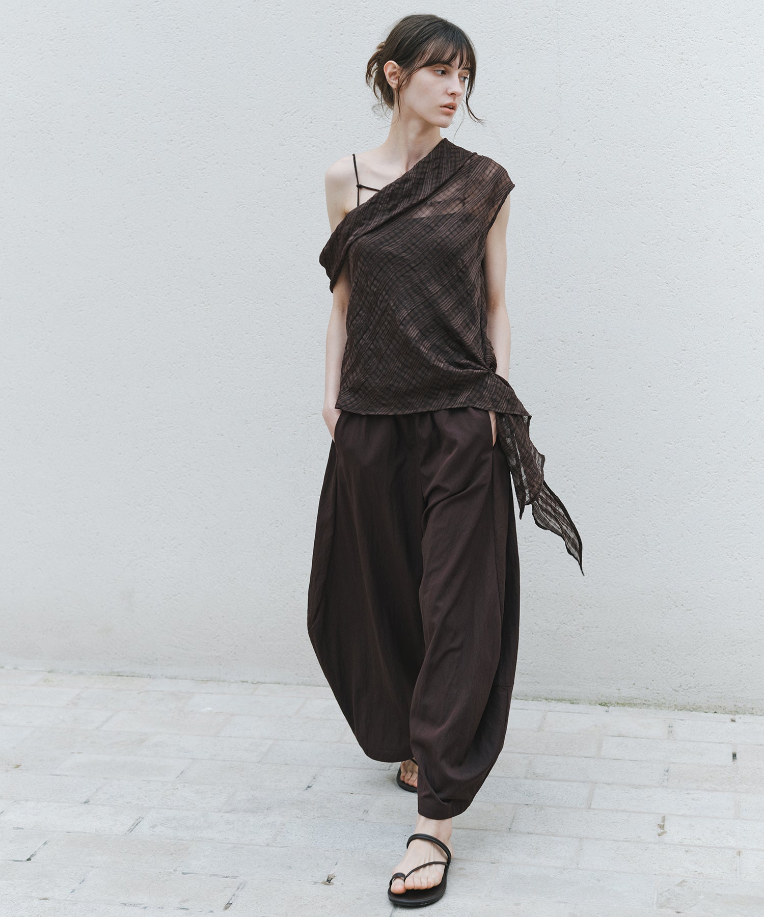 「6月上旬～中旬出荷」Nuanced Draped Wide Pants