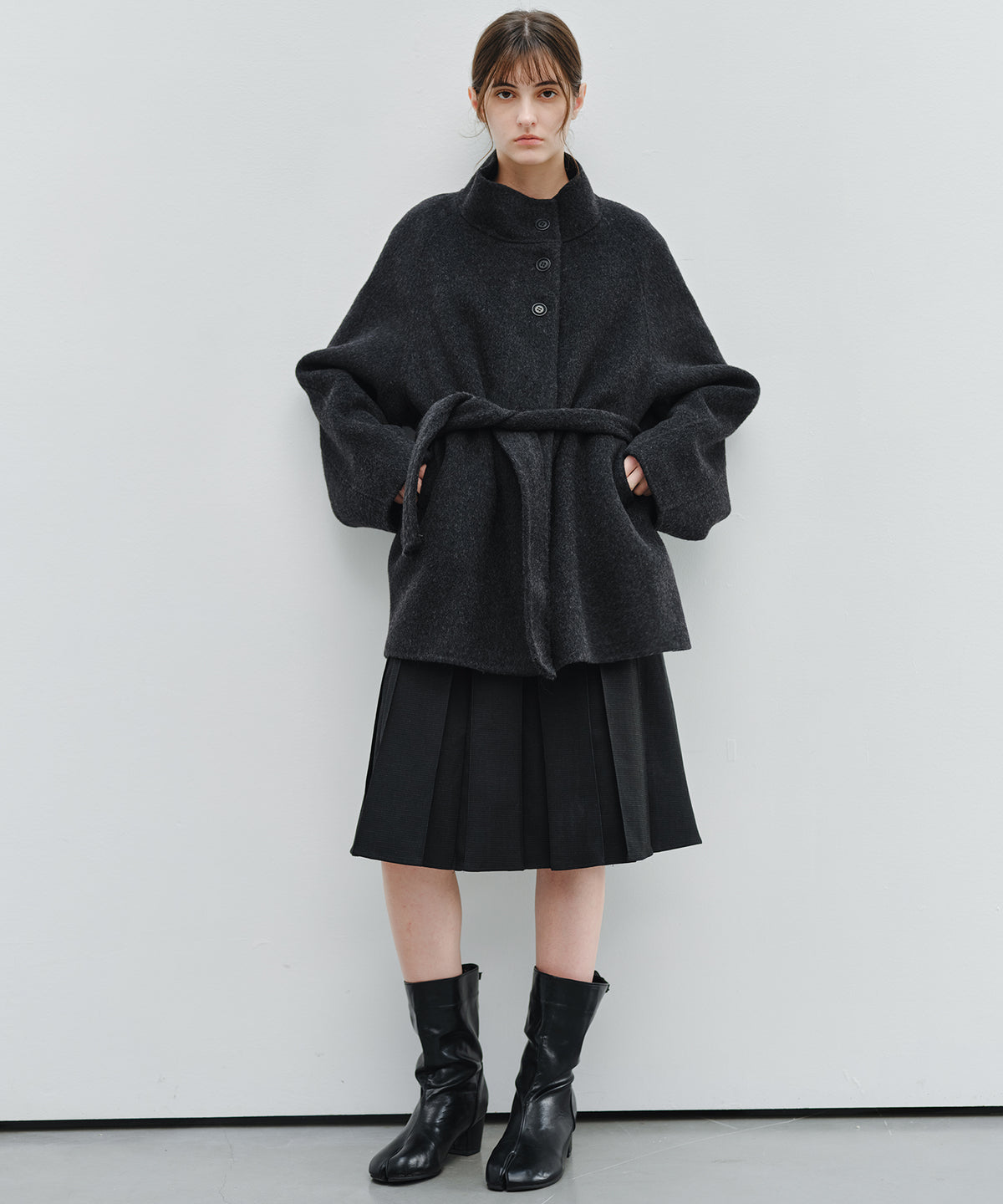 「9月下旬出荷予定」2WAY Faux Leather Pleated Midi Skirt