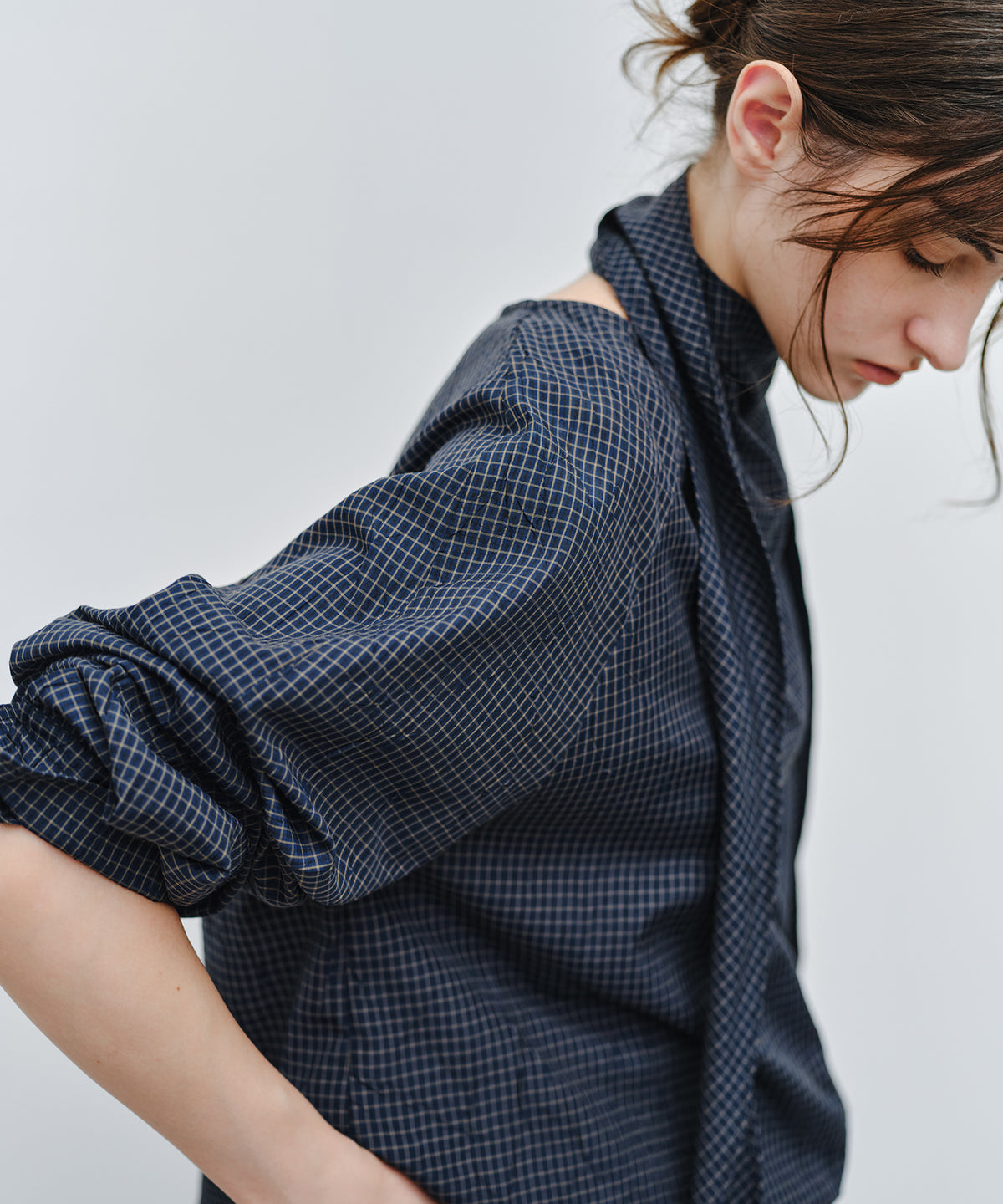 「9月下旬出荷予定」Cross Stole Collar Oversized Shirt