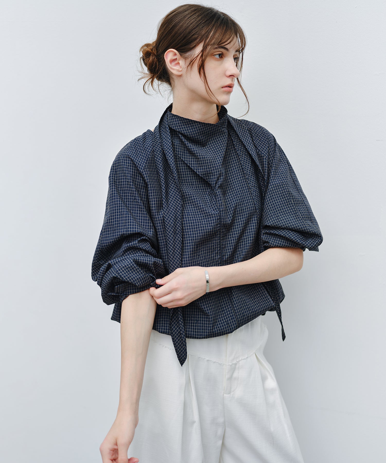 「9月下旬出荷予定」Cross Stole Collar Oversized Shirt