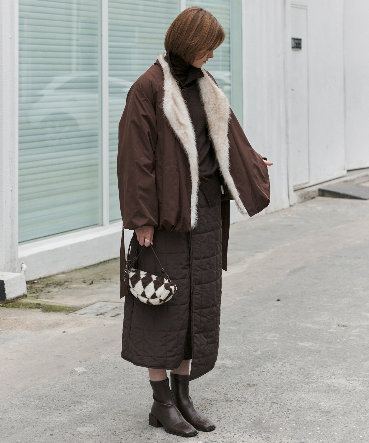 Faux Fur Collar Balloon Down Jacket