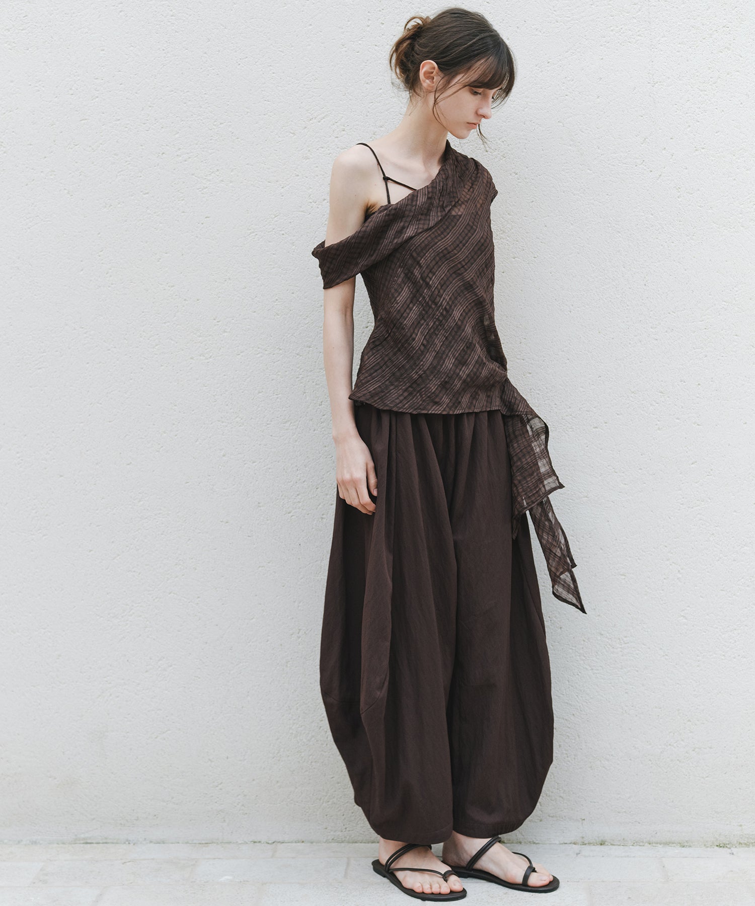「6月上旬～中旬出荷」Nuanced Draped Wide Pants
