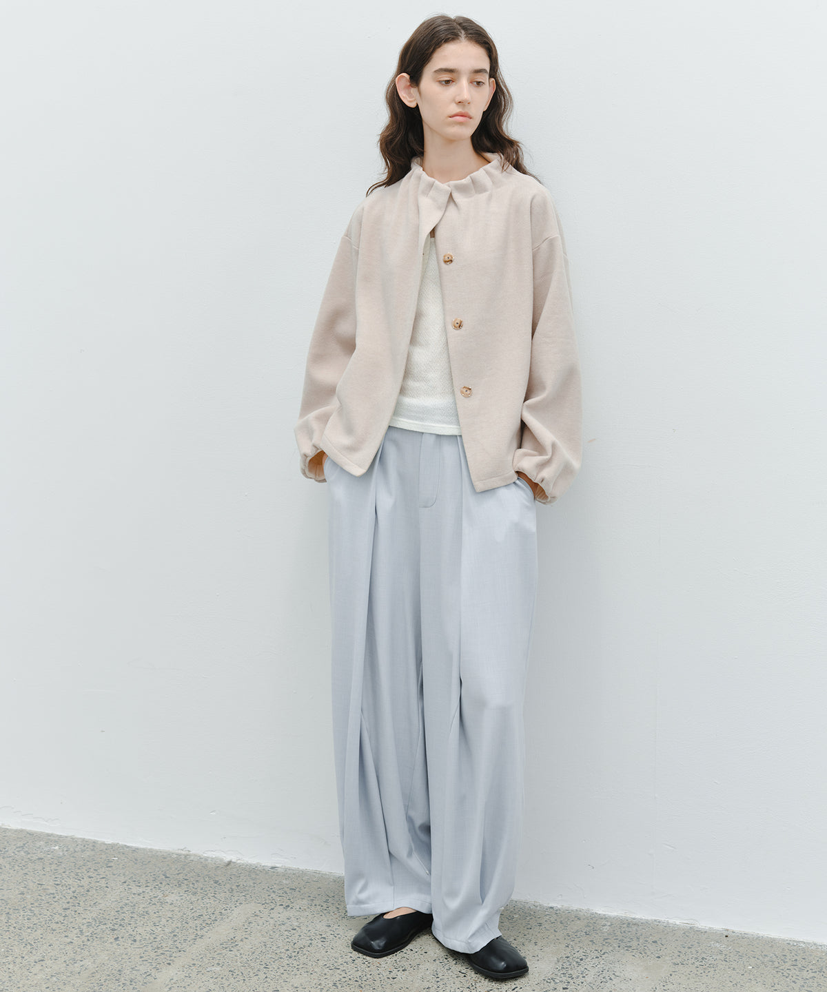 「10月下旬出荷予定」Tuck Detail Adjustable Hem Wide Pants