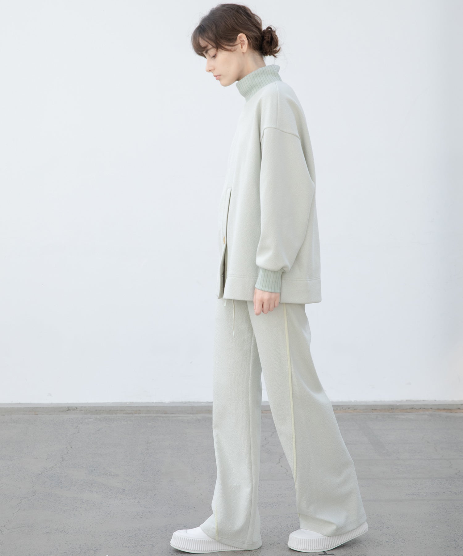 Front slit high neck cut jacquard top 