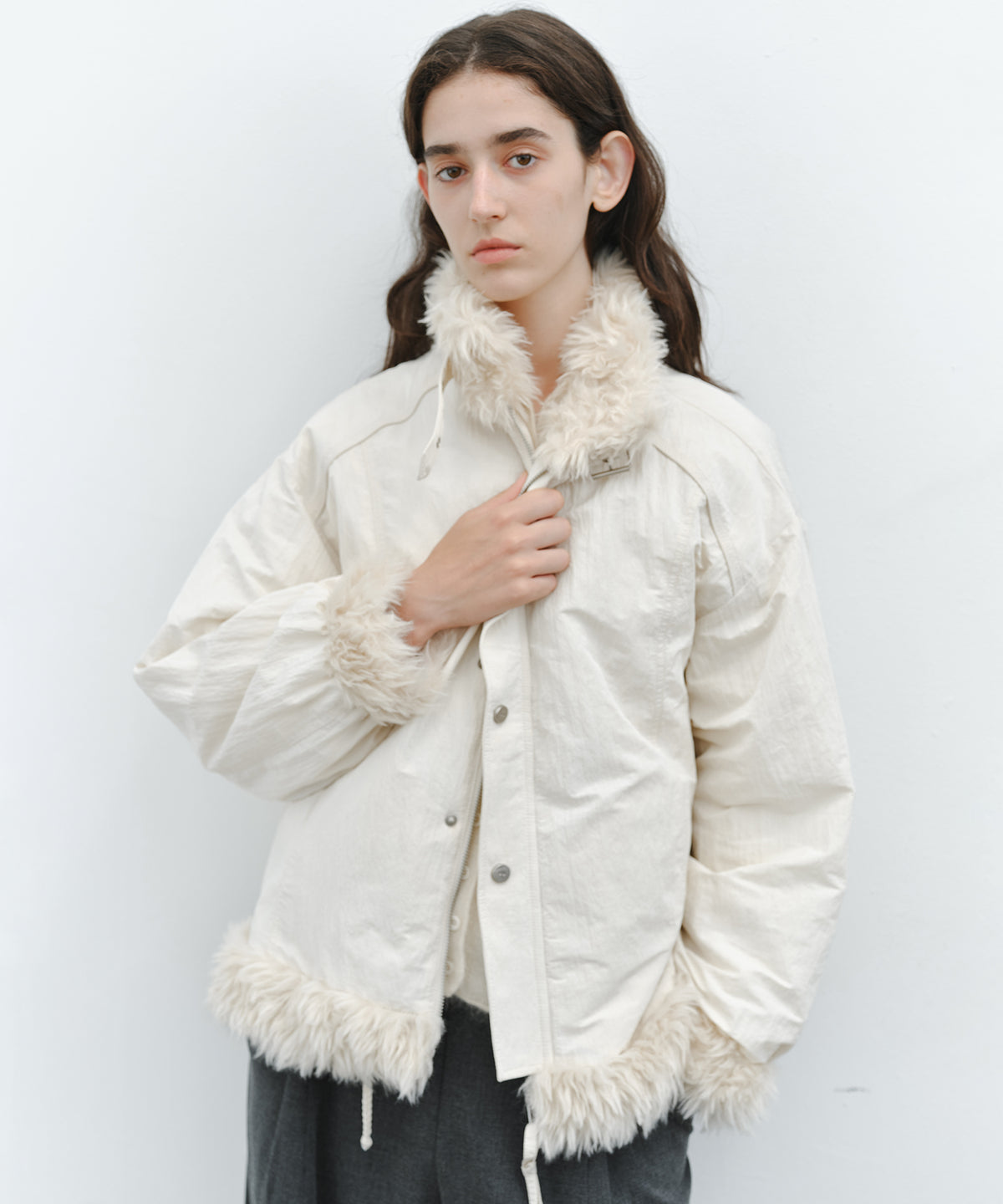 「10月下旬出荷予定」Faux Fur Trim Stand Collar Short Down Jacket