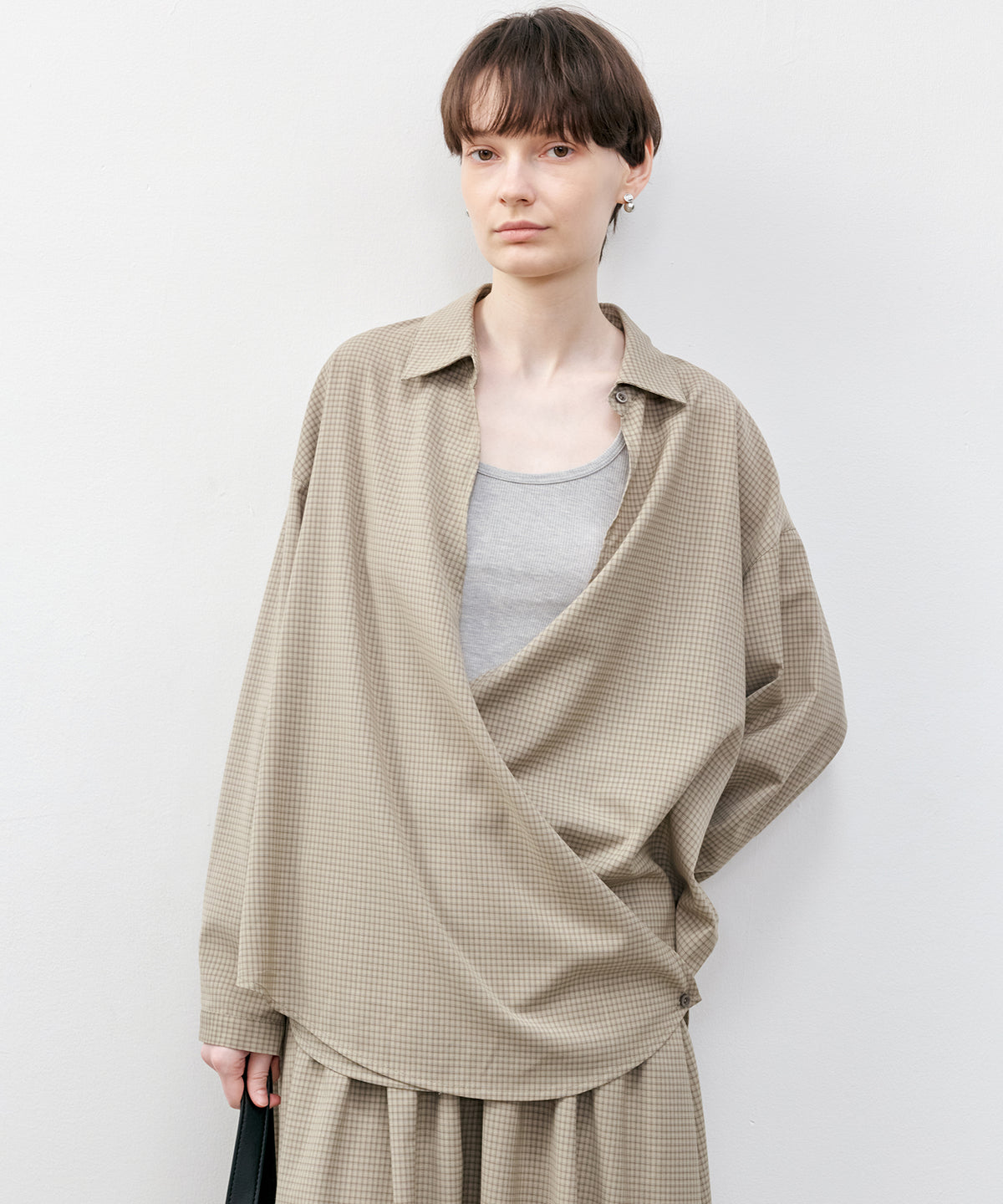 Wrap-Front Waist Tie Design Shirt