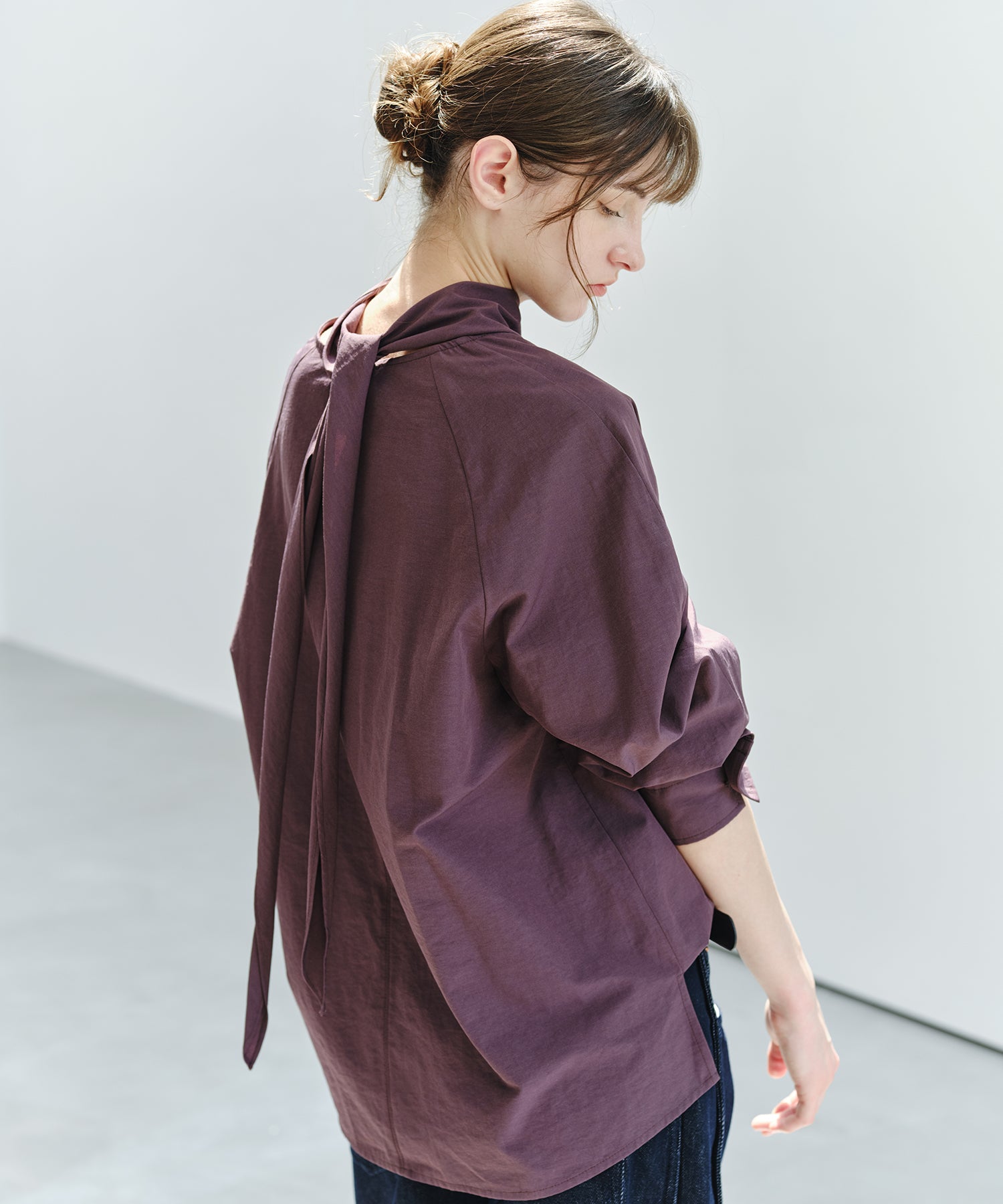「9月下旬出荷予定」Cross Stole Collar Oversized Shirt