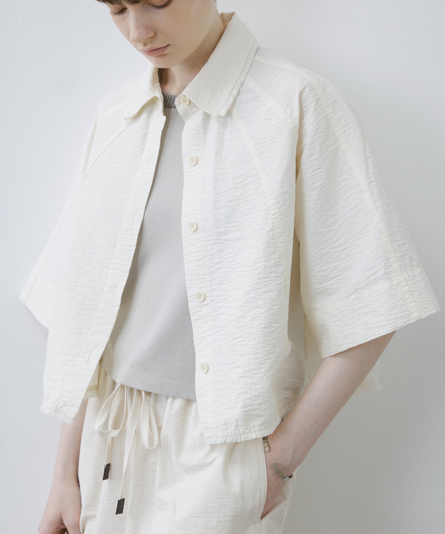 Airy Cropped Shirt