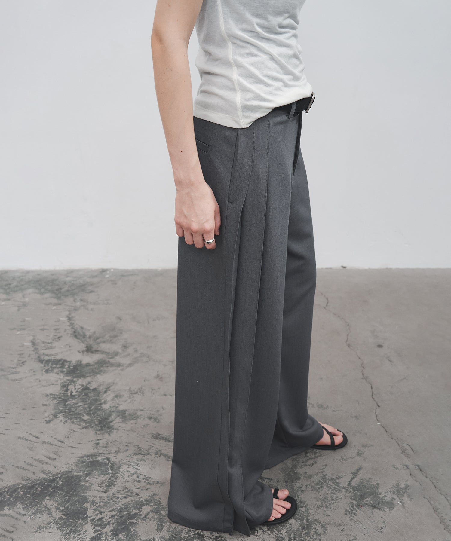 Side Pleat Wide Slacks