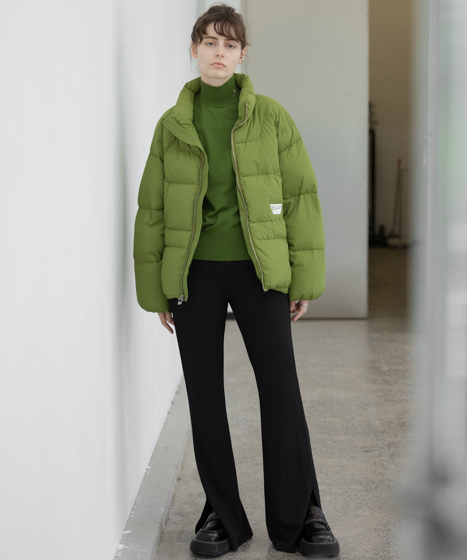 color volume down jacket 
