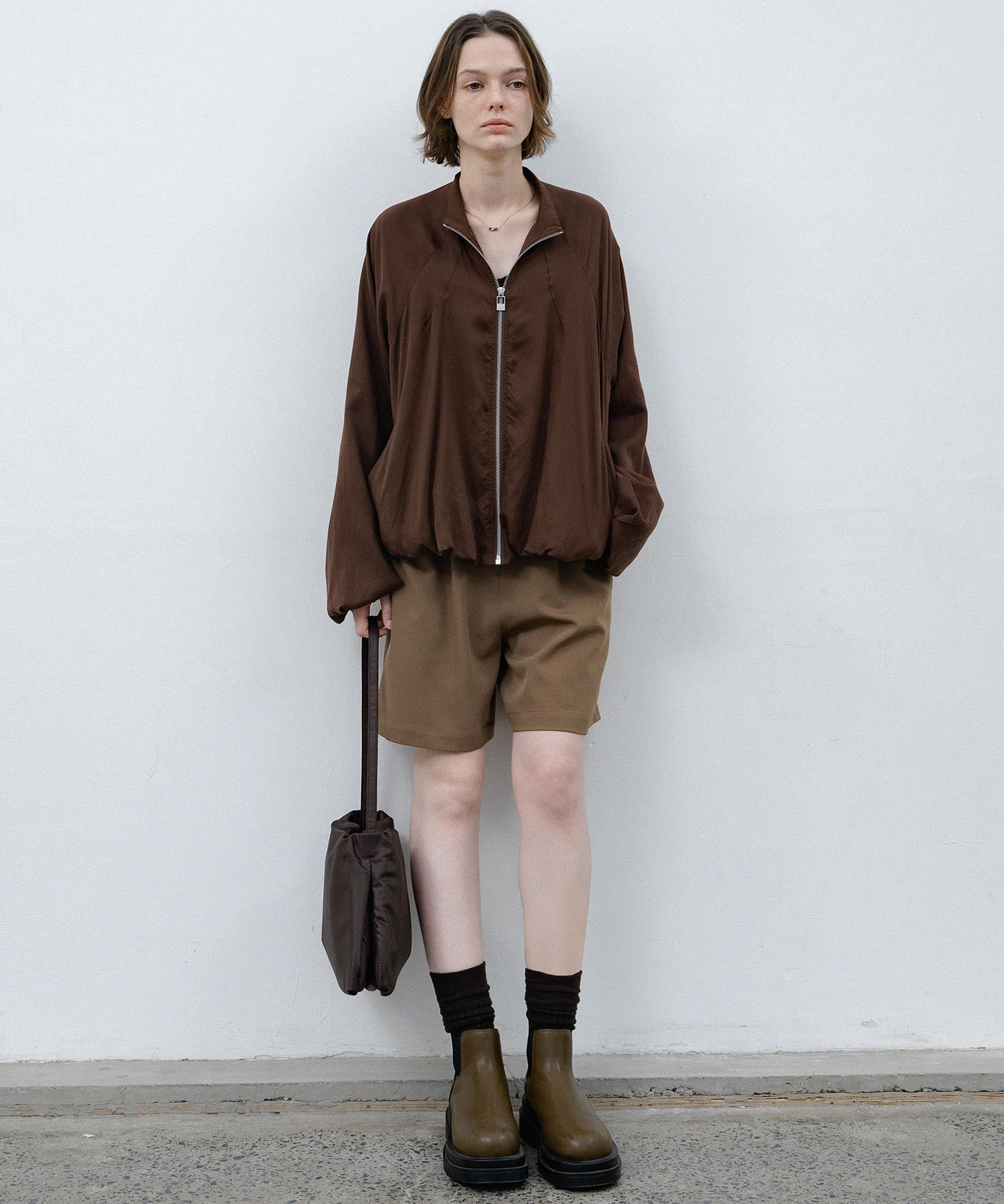 accent waist shorts 