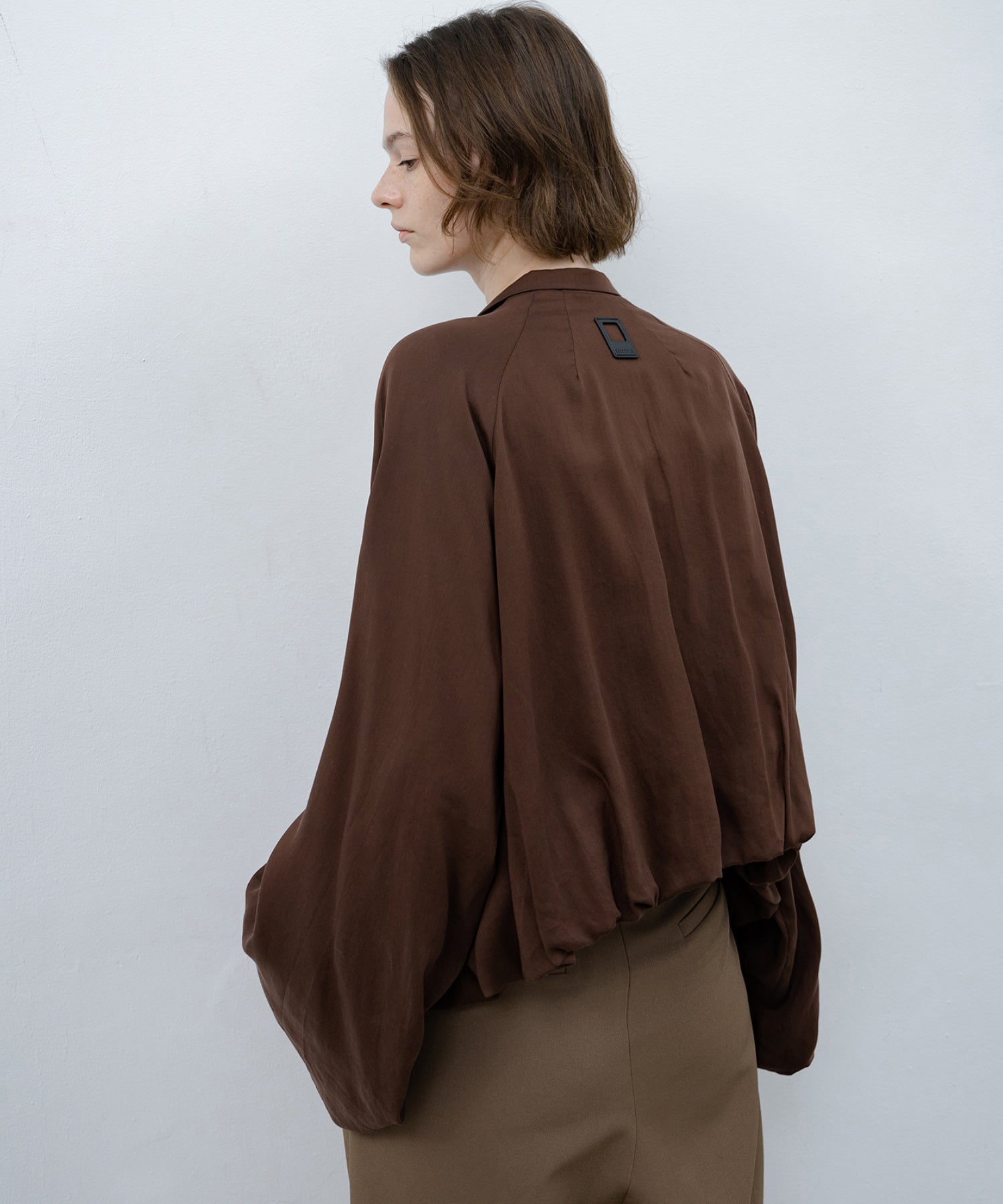 Balloon Sleeve Cropped Blouson
