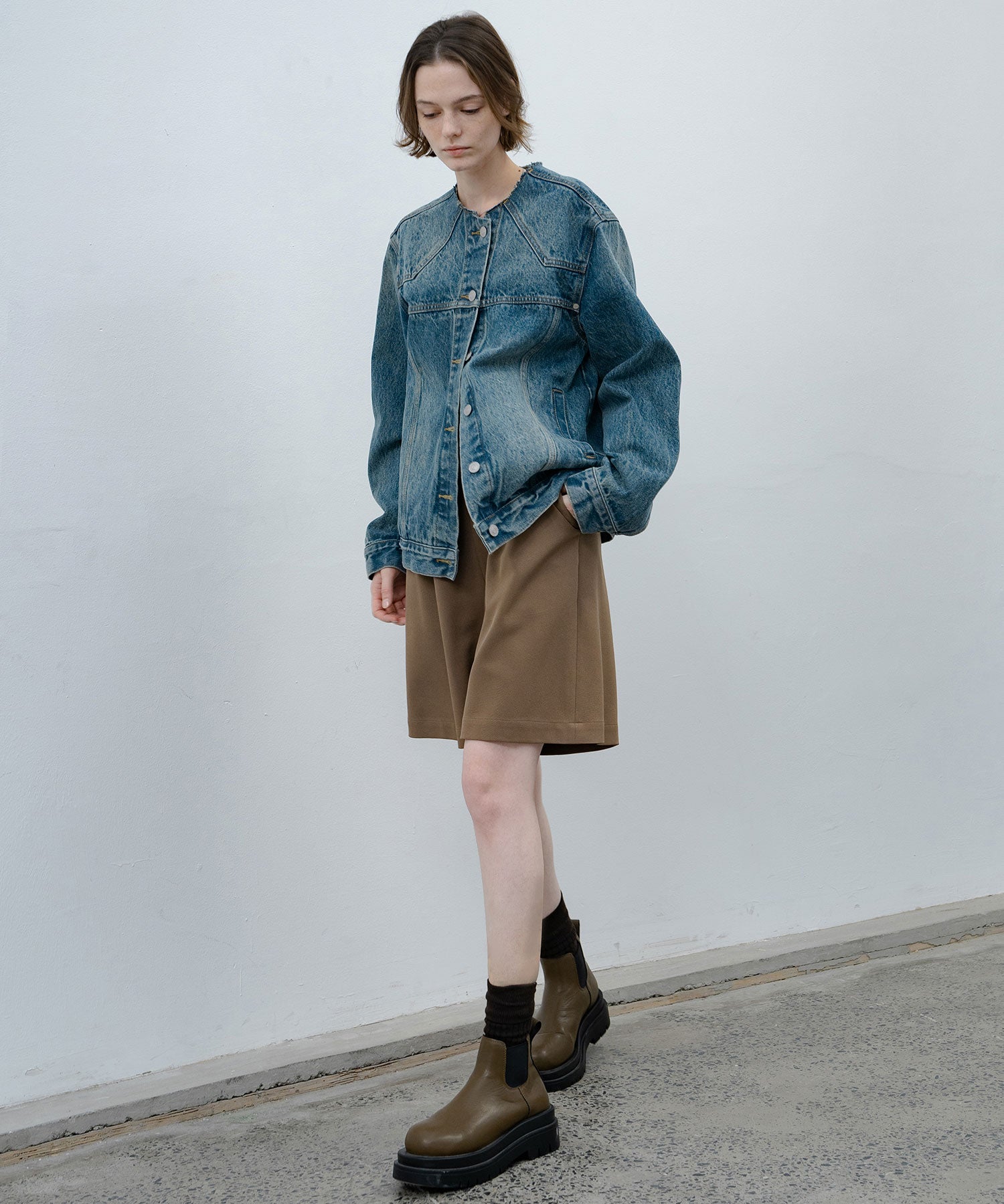 accent waist shorts 