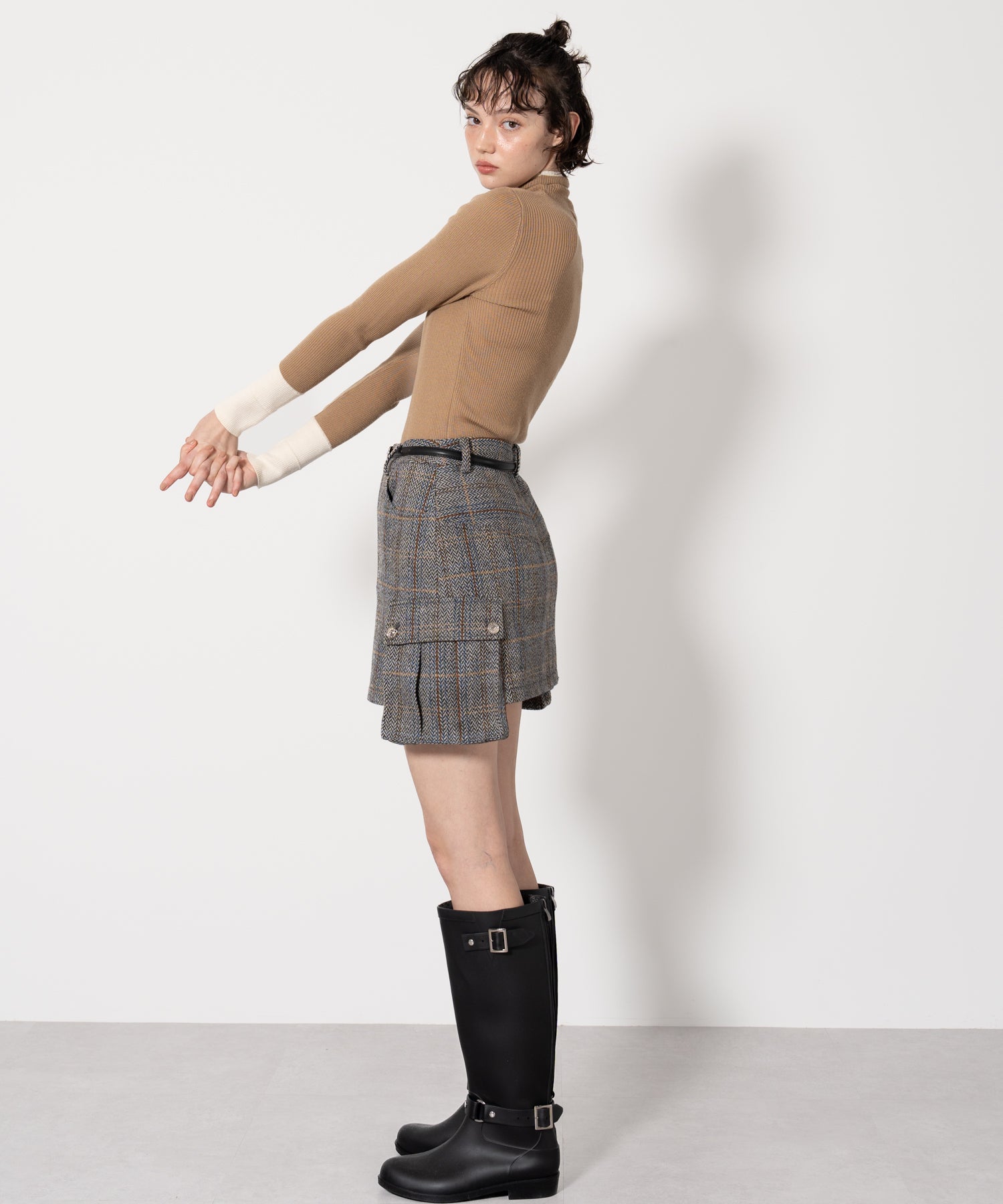 Color Block Rib Knit High Neck Wool Top