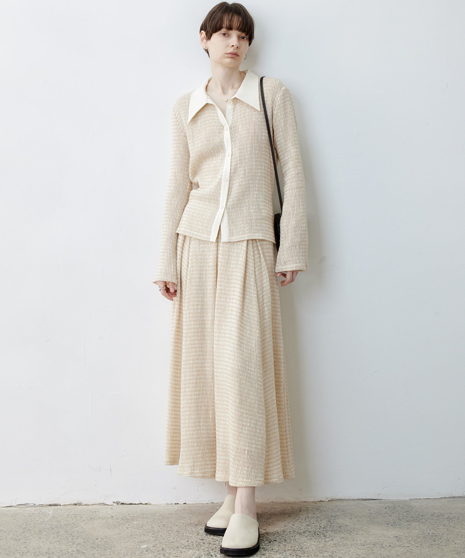Fuzzy Texture & Sheer Pattern Shirt with Contrast Pointed Collar