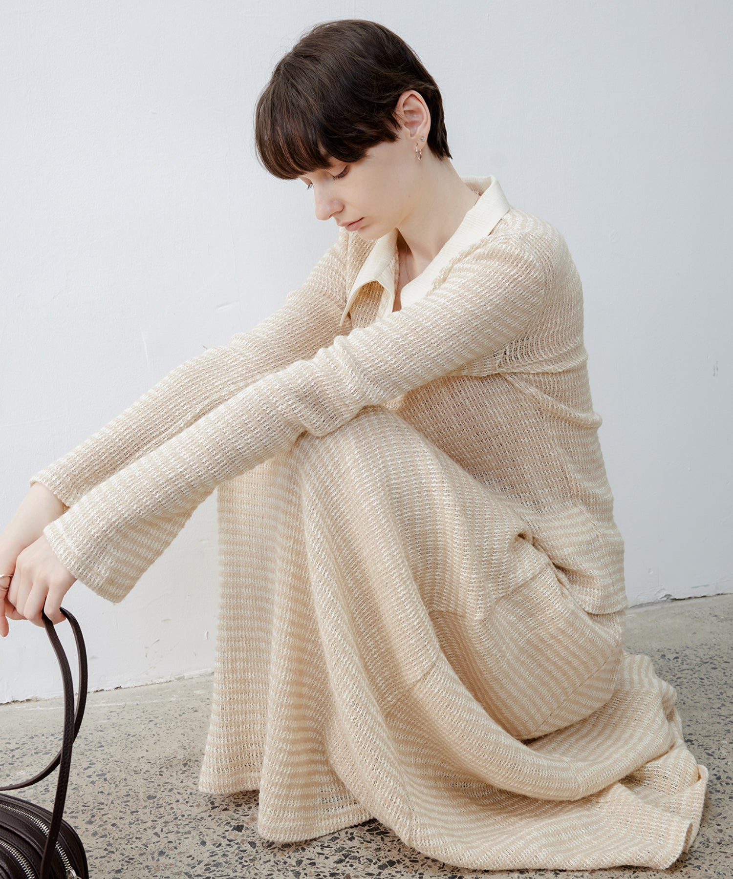 Fuzzy Texture & Sheer Pattern Shirt with Contrast Pointed Collar
