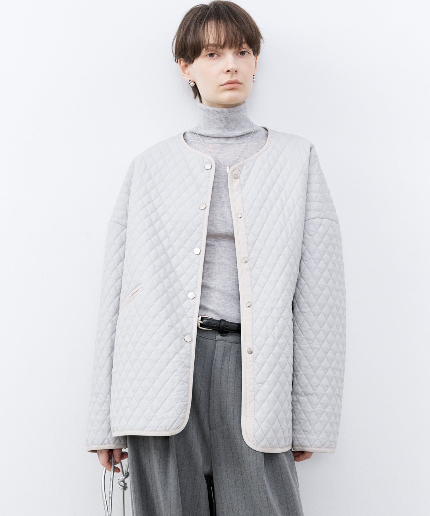 Diamond Quilted Round Neck Padded Jacket
