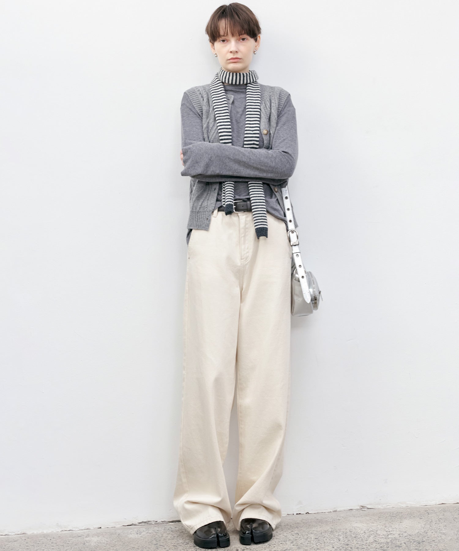 Basic Straight Narrow White Denim