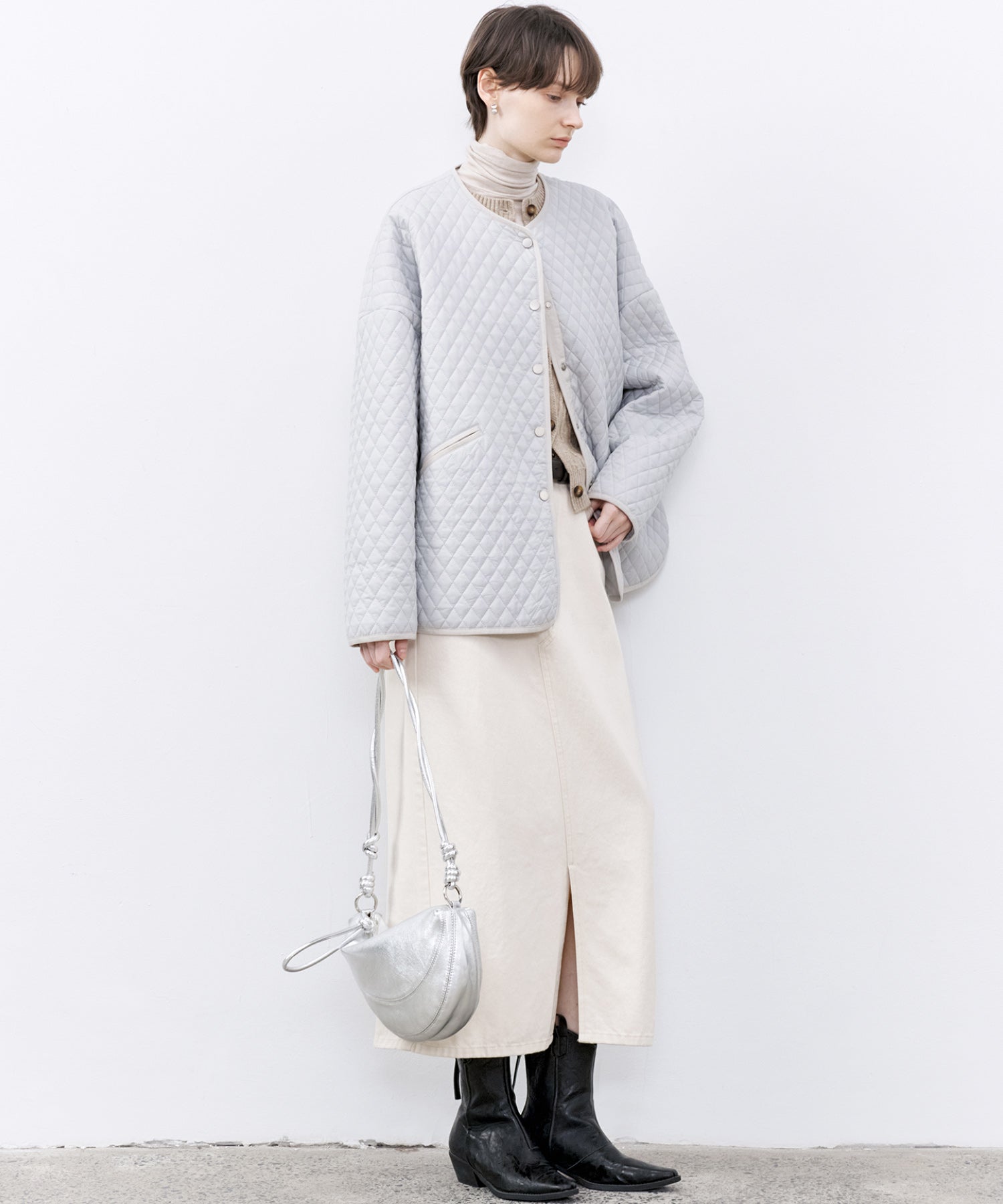 Diamond Quilted Round Neck Padded Jacket