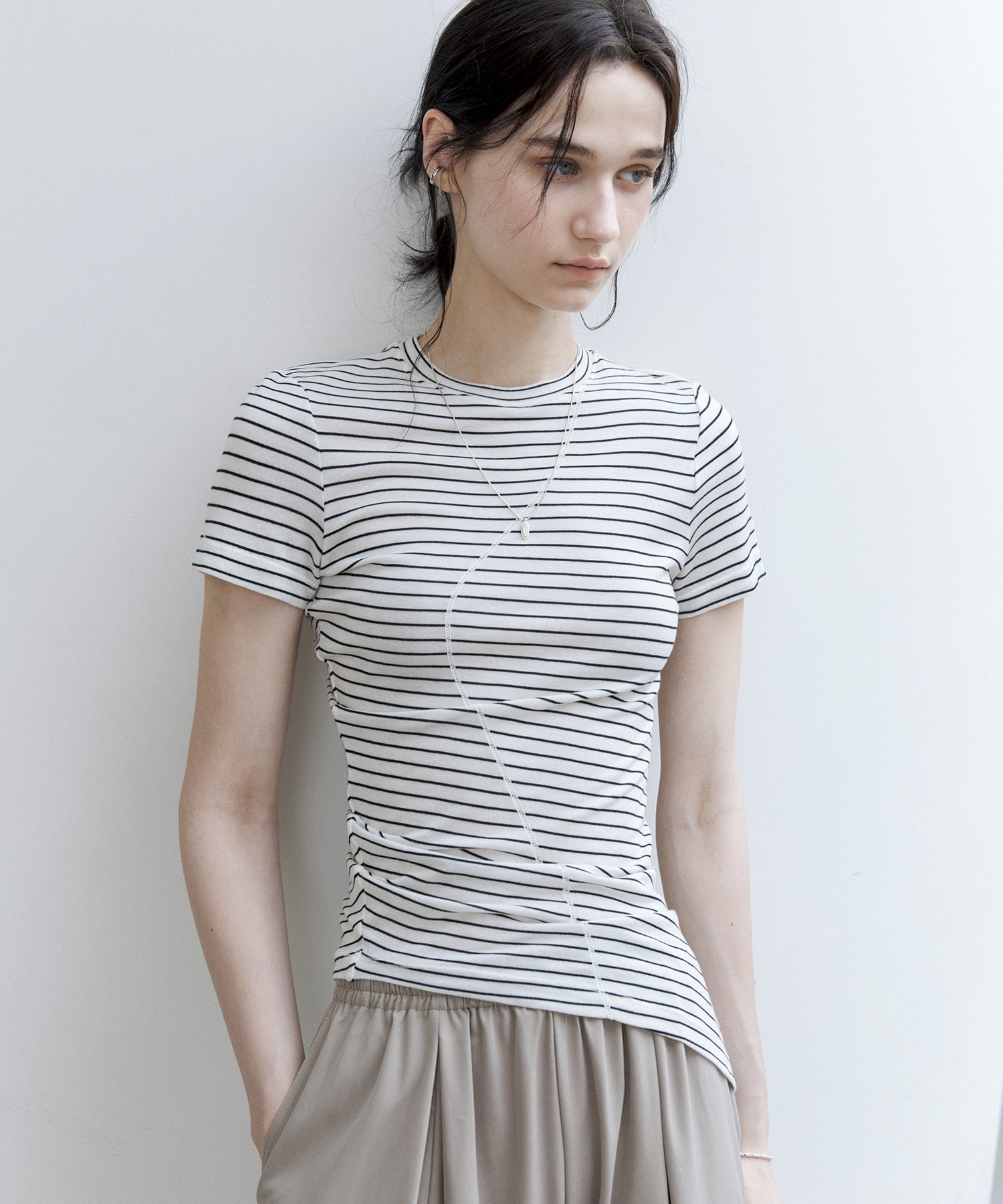 Asymmetric Hem Fitted T-Shirt in Lyocell Blend