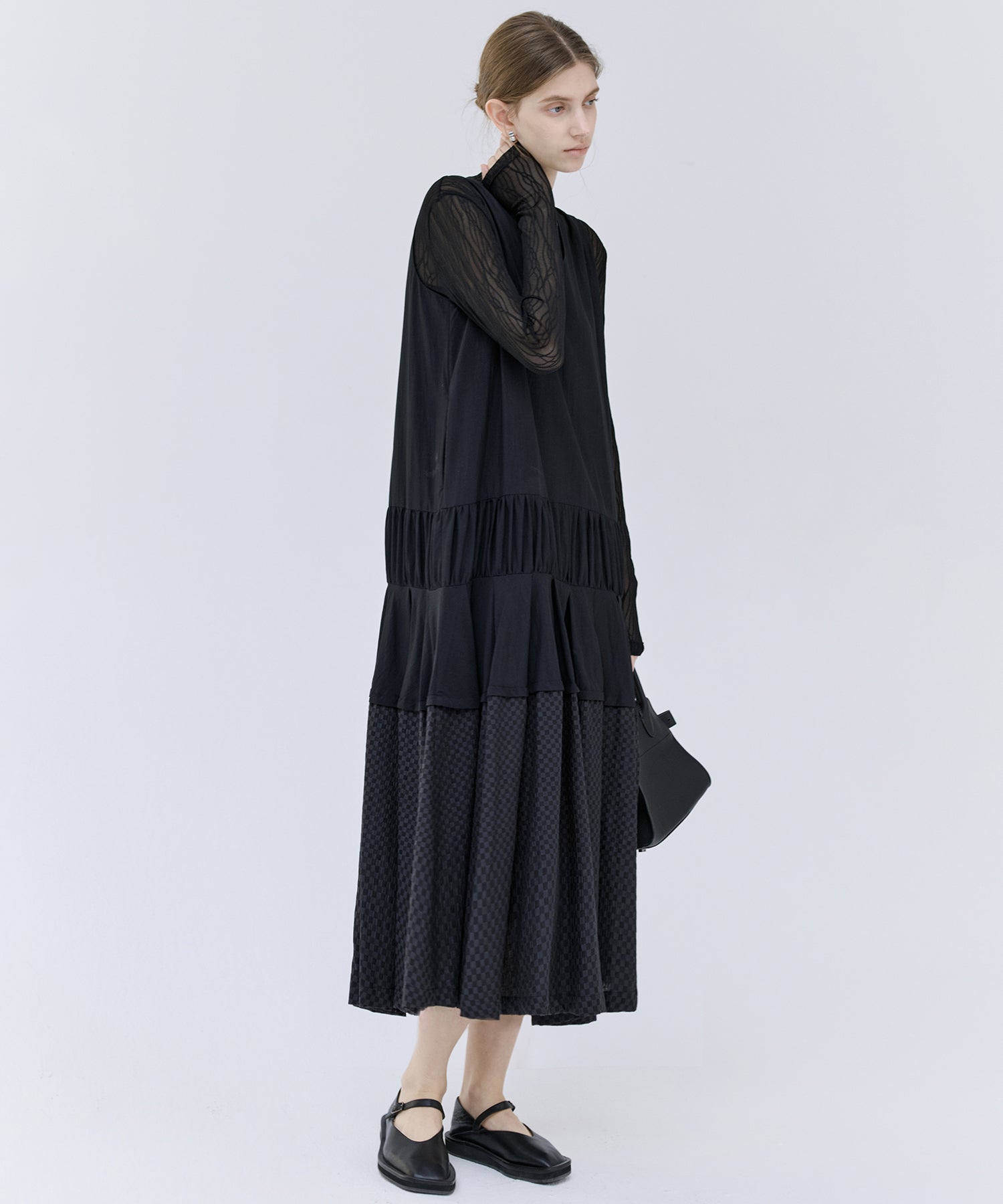 Mixed-Material Gathered V-Neck Flare Dress