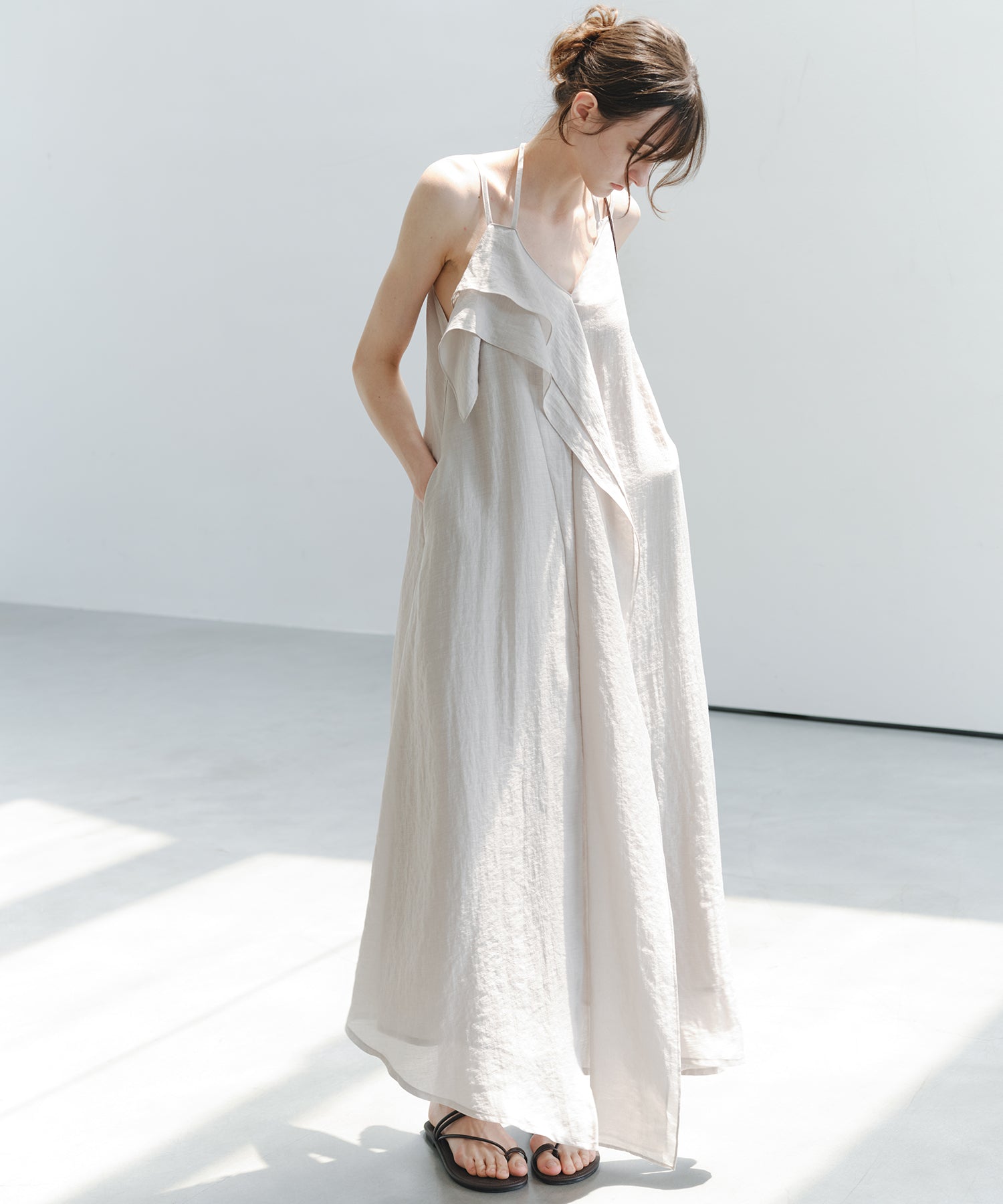 「6月上旬～中旬出荷」Asymmetrical Layered Cami Dress