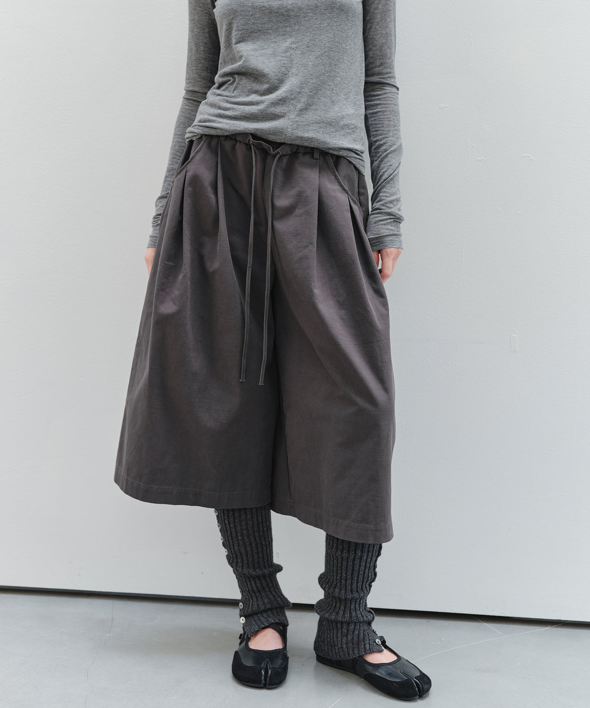 「9月下旬出荷予定」Drawstring Waist Wide Midi Pants