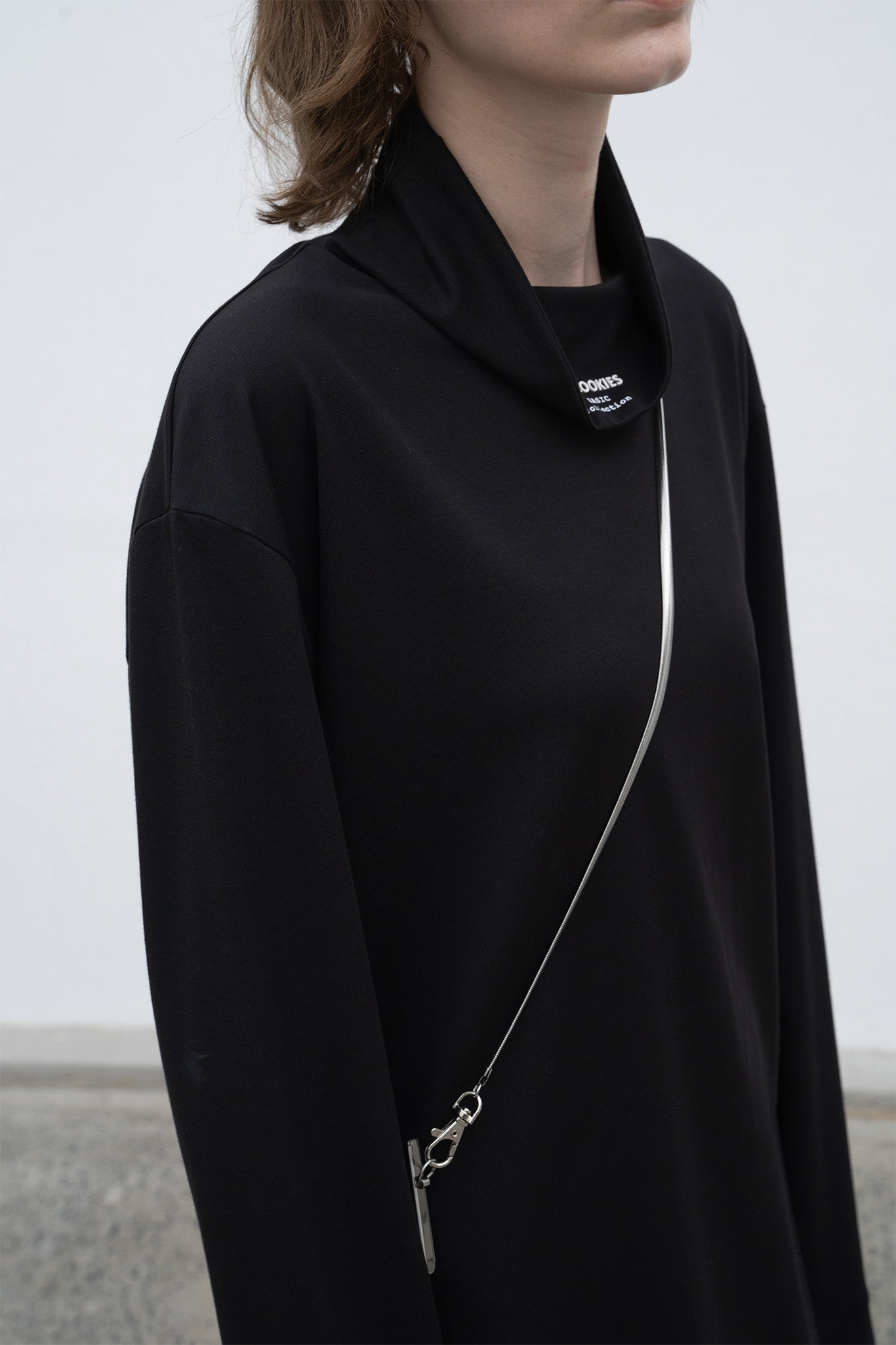 High neck long T-shirt cut-and-sew tops with logo 