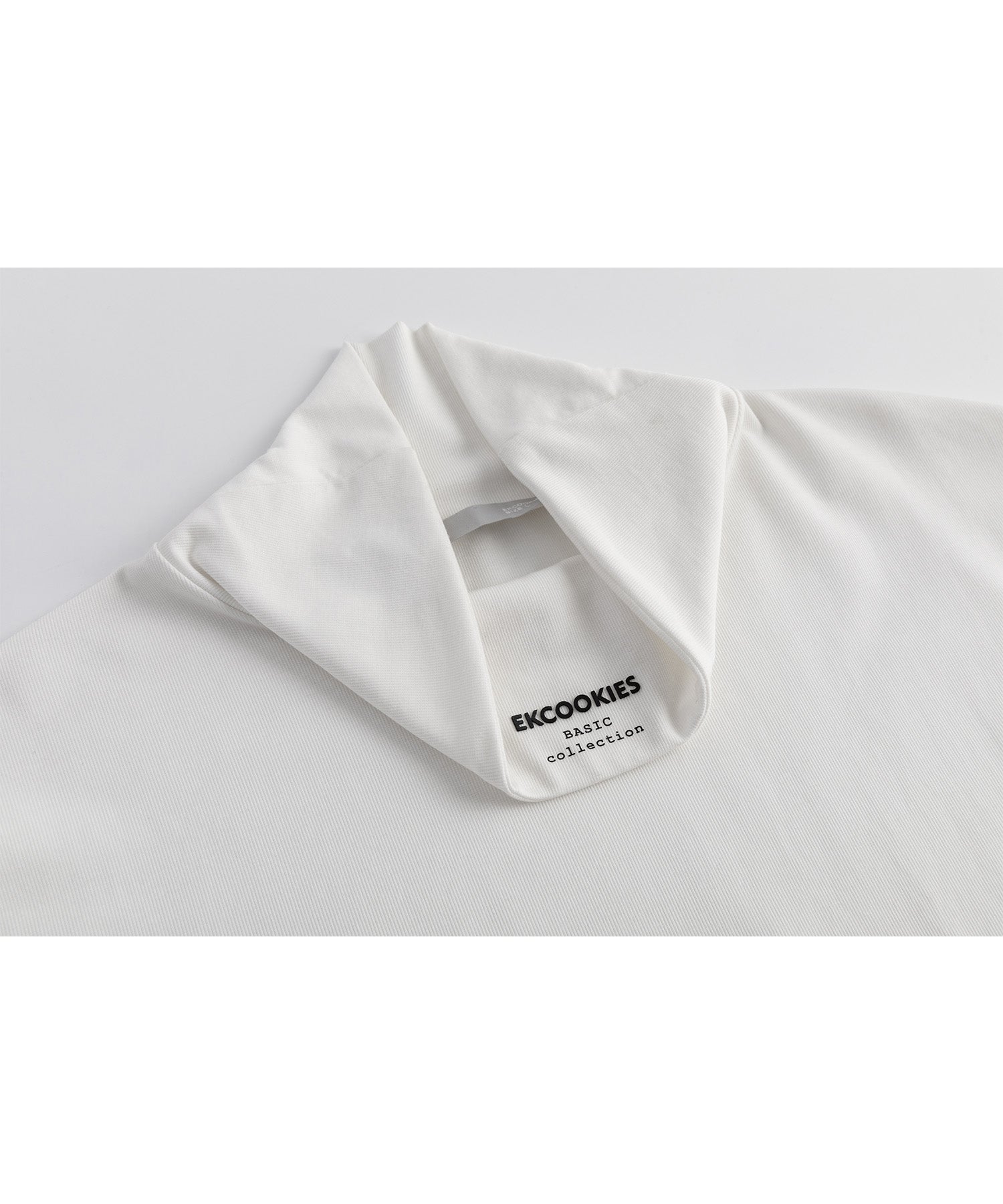 High neck long T-shirt cut-and-sew tops with logo 