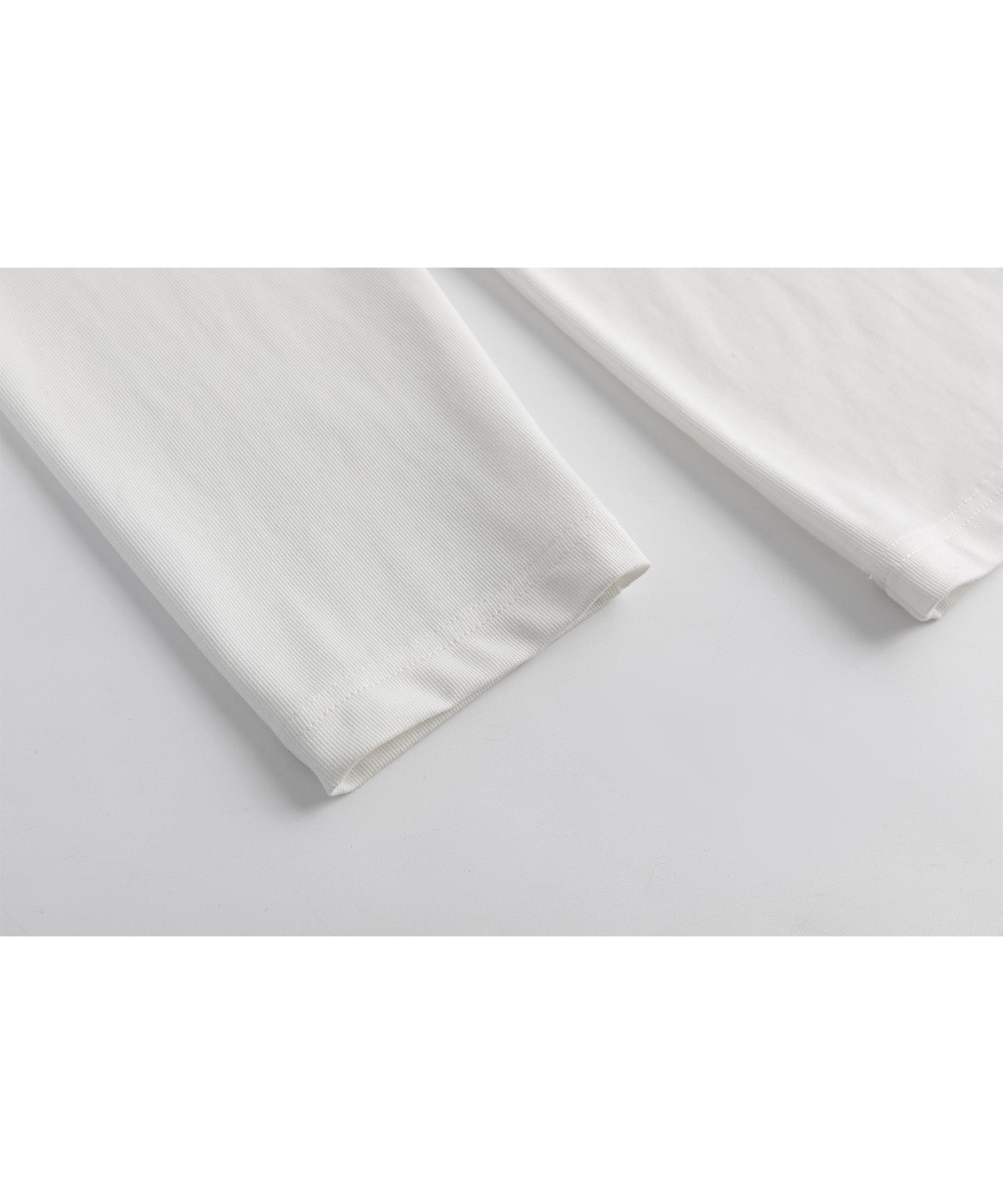 High neck long T-shirt cut-and-sew tops with logo 